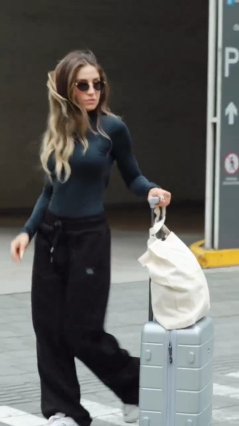 Sunday Mood 📸📸
Tenemos una noticia para ustedes, activen notificaciones🔔