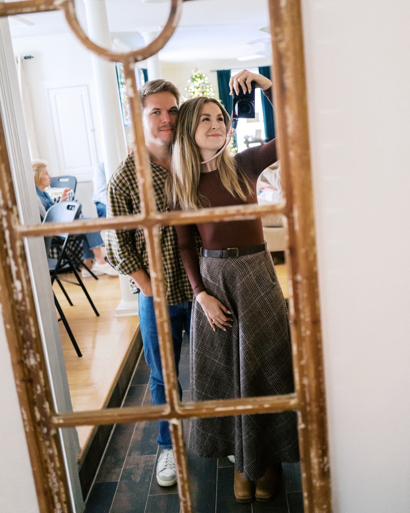 A little break from wedding content for a Thanksgiving dump and some thoughts! 🦃🧡✨🍂
A few months ago I realized I was really good at taking photos for my job but really bad at taking photos for my personal life. Obviously I whip out the camera really quick for weddings and trips, but I was very rarely documenting everyday life or time with my friends and family.
SO I got a few point and shoot cameras I could throw in my bag and keep a little more accessible, and made a commitment to myself to believe that my life and memories were just as worthy of preserving as anything else I take photos of!
And honestly it has been the greatest source of growth and inspiration for me in this season. So many moments that would have slipped by have become little reminders of how blessed I am and how beautiful my life is. Obviously some moments call for just being present with the devices put away - still a huge advocate for that - but I’ve rarely regretted the quick time I took to take a picture.
I’m definitely a perfectionist when it comes to my work, and in some ways that serves me well, but in other ways it can be a major stumbling block (year 3 in the wedding photography industry has been humbling in the best way but that’s another post for another day lol). But there’s been something about just snapping photos casually that’s teaching me to appreciate the imperfections. The little things that make a photo feel real.
I don’t know if you needed that reminder or just me, but don’t forget the photos!! Wherever you’re gathering, whoever you’re gathering with this holiday season, in whatever way that’s accessible to you, pause to observe and capture the moment. You never know when a seemingly ordinary moment might turn into one of your favorite memories.