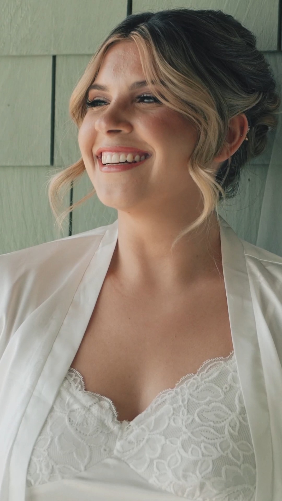 Looking back at Victoria and Alex’s spring wedding at the @seashellresort
Hard to believe we’re already heading into the colder months. If you’re planning for next season, I’d love to hear about your day.
Vendor Team
@erichance
@elegantmusicgroup
@mainstreetcutters