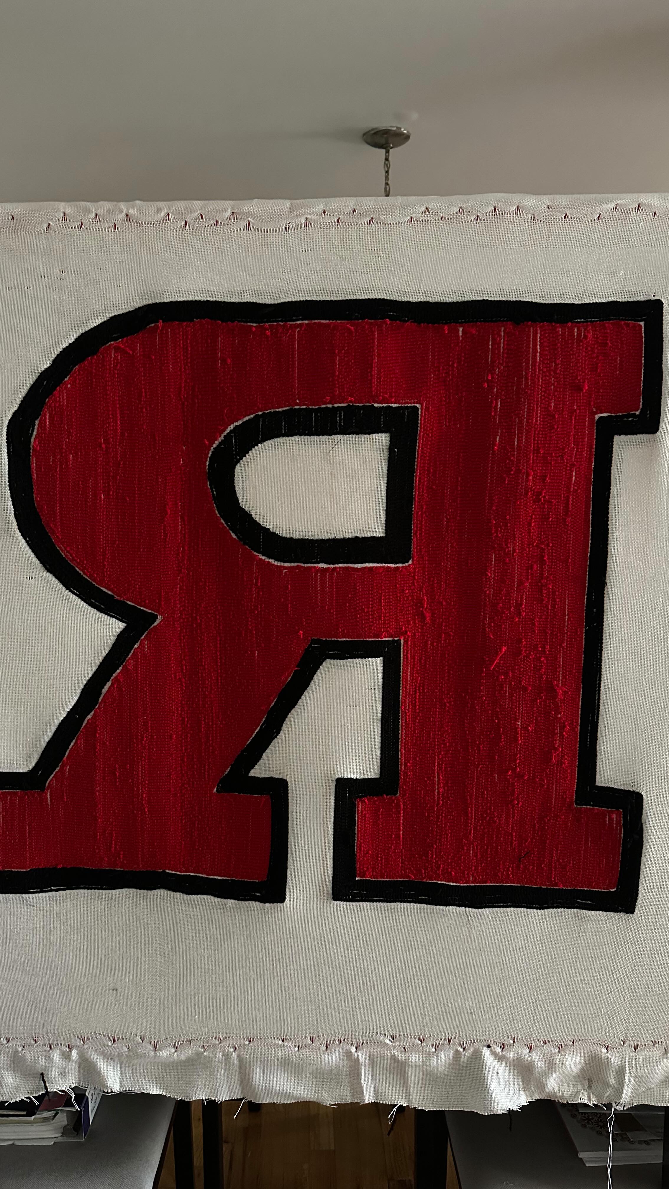 RU STAND UP!
ALMA MATER SERIES - RUTGERS UNIVERSITY
Let me know what school I should do next!
•
•
•
#rugs #newjersey #rutgersuniversity #ru #college #alumni #tufting #art #almamater #countryroads #tuftedrug #rutgersfootball #scarletknights #rutgersnb #rutgersfootball
