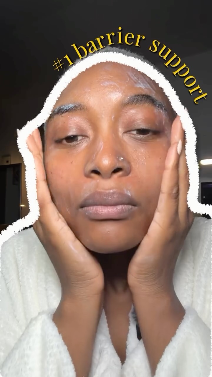 How are you taking care of your skin this winter?
Don’t forget that the #1 priority is your skin barrier health 🥰
Try the @haruharuwonder_official Black Rice Probitic Essence - use my discount code HABICHOU23 on @yesstyle
#winterskincare #dryskinrelief #skintok #skincareroutine