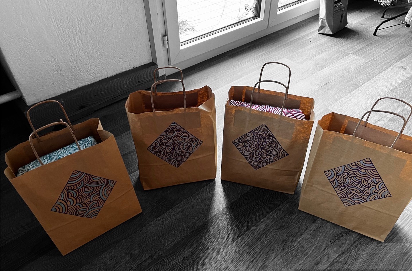 What does wearable art look like, inside out?
Every JimJim&Co piece begins as a hand-carved woodblock, inked and pressed in the studio. From there, each pattern journeys across continents, transformed by skilled hands into activewear that’s as functional as it is expressive.
Peek into the box. You’ll find more than just leggings or hoodies. You’ll find heritage, careful craftsmanship, connecting you directly to the artist’s process.
Curious about the story behind your next favorite piece? Discover the full journey at jimjimco.com.
#WearableArt #Printmaking #Activewear #ArtisanMade #SustainableFashion #BehindTheScenes #TextileDesign #Handcrafted #UniqueStyle #JimJimCo