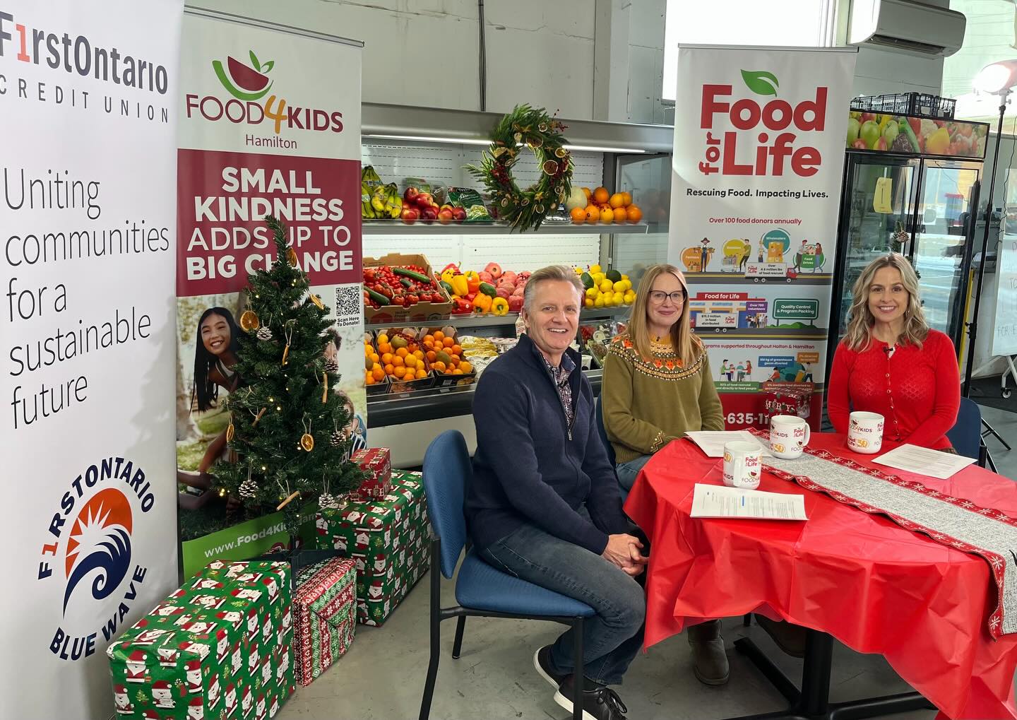 Community partnerships in action 💙
We were so honoured to join Lloyd Smith, CEO of @firstontariocu , and Karen Randall from @foodforlifecan for a special FirstOntario Community Podcast conversation.
As we head into the Season of Giving, we’re grateful for community leaders who use their voices and their platforms to shine a light on food insecurity and the local programs working to make change.
#FirstOntario #CommunityPodcast #Food4Kids #foodforlife #SeasonOfGiving #TogetherWeFeed #EndChildHunger #CommunityLove