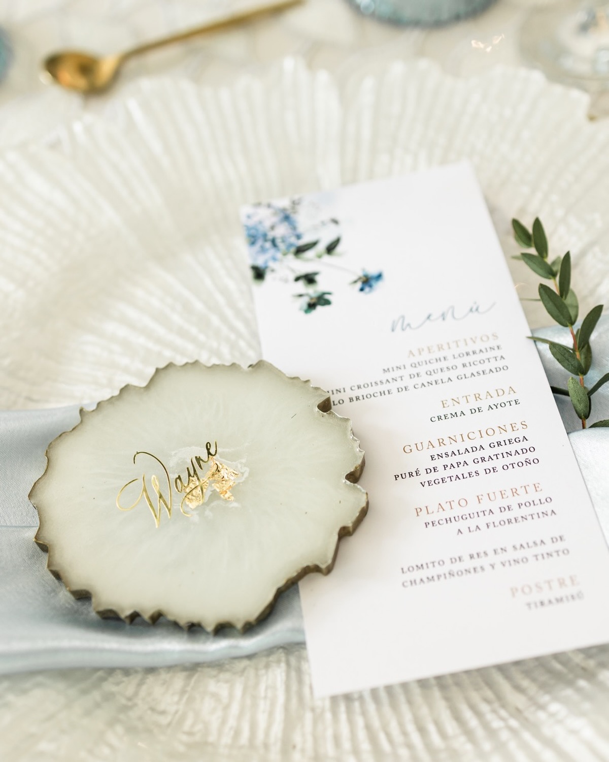 Coasters personalizados que realizamos para monserrat y Luis Danilo 💖
Planner: @tai.uniendomomentos