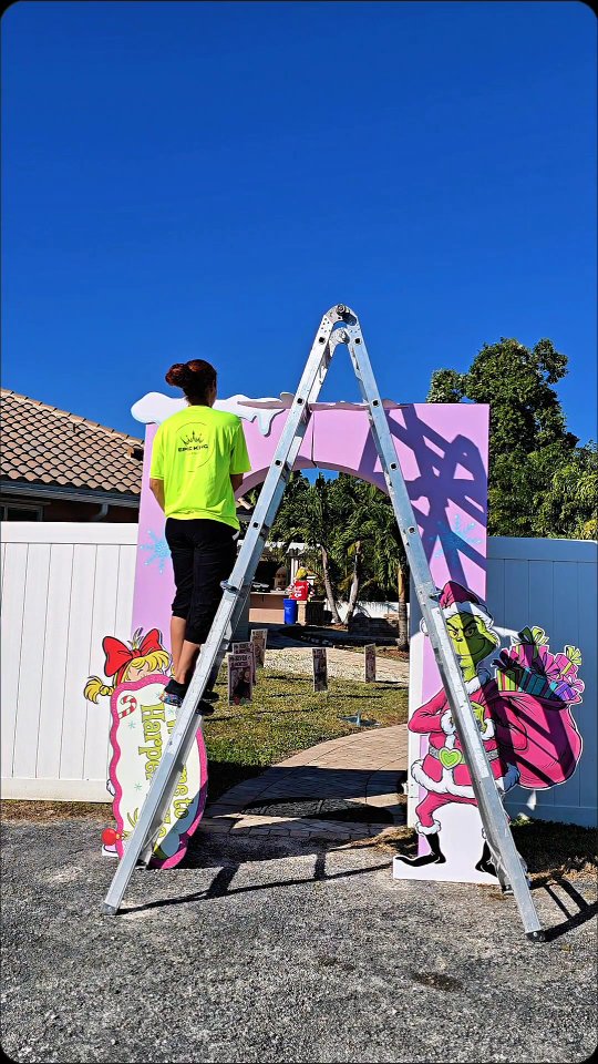 Let’s go behind the scenes as we transform an ordinary backyard into a full Grinch-themed wonderland for Harper’s 1st Birthday! 🎄💚
Harperville is officially opening its doors, and the magic is unreal. From custom builds to whimsical details, every corner was designed to make this day unforgettable.
A huge thank-you to @bombas_events for bringing the vision to life with us — teamwork made this transformation spectacular. ✨
Bounce house @allaroundfunofficial
Bar @goldenhour_mb
#HarperTurnsOne #Harperville #GrinchTheme #BehindTheScenes #EventDesign #KidsPartyIdeas #SouthFloridaEvents #KingsOfKustom #BomasEvents #PartyMagic #CustomBuilds #EventInspiration #ViralEvents