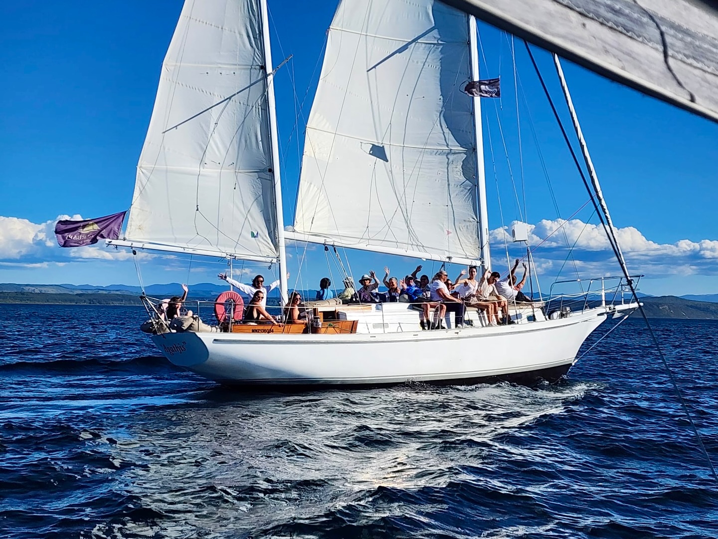 Adventure doesn’t always shout. Sometimes it waves from across the lake. 👋
Come sail with us whenever you’re ready 👉 link in bio or check out www.sailbarbary.com
Lake Taupō scenic cruises
Eco-friendly Sailing
Lake Life New Zealand
Visit the Maori Rock Carvings