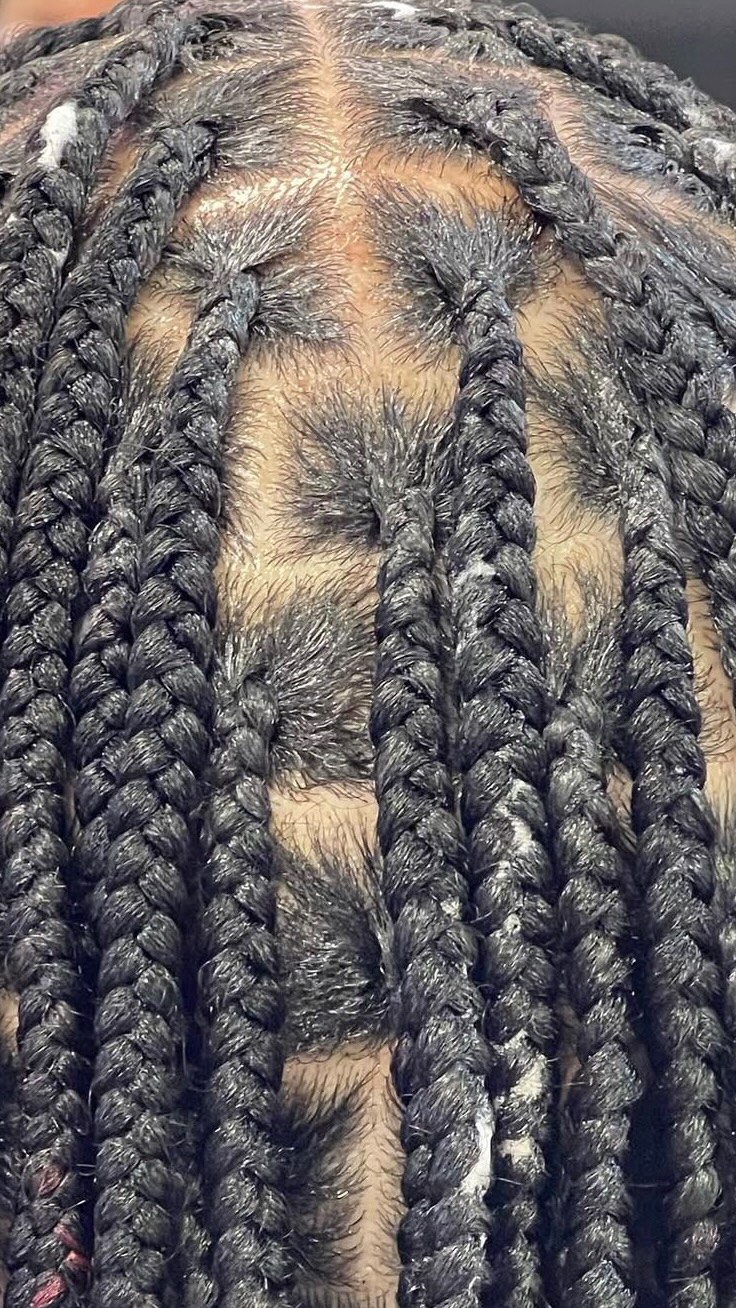 Medium sections, smooth execution.
#PartingGuide #BraidingSkills #PartingTutorial #HairEducation