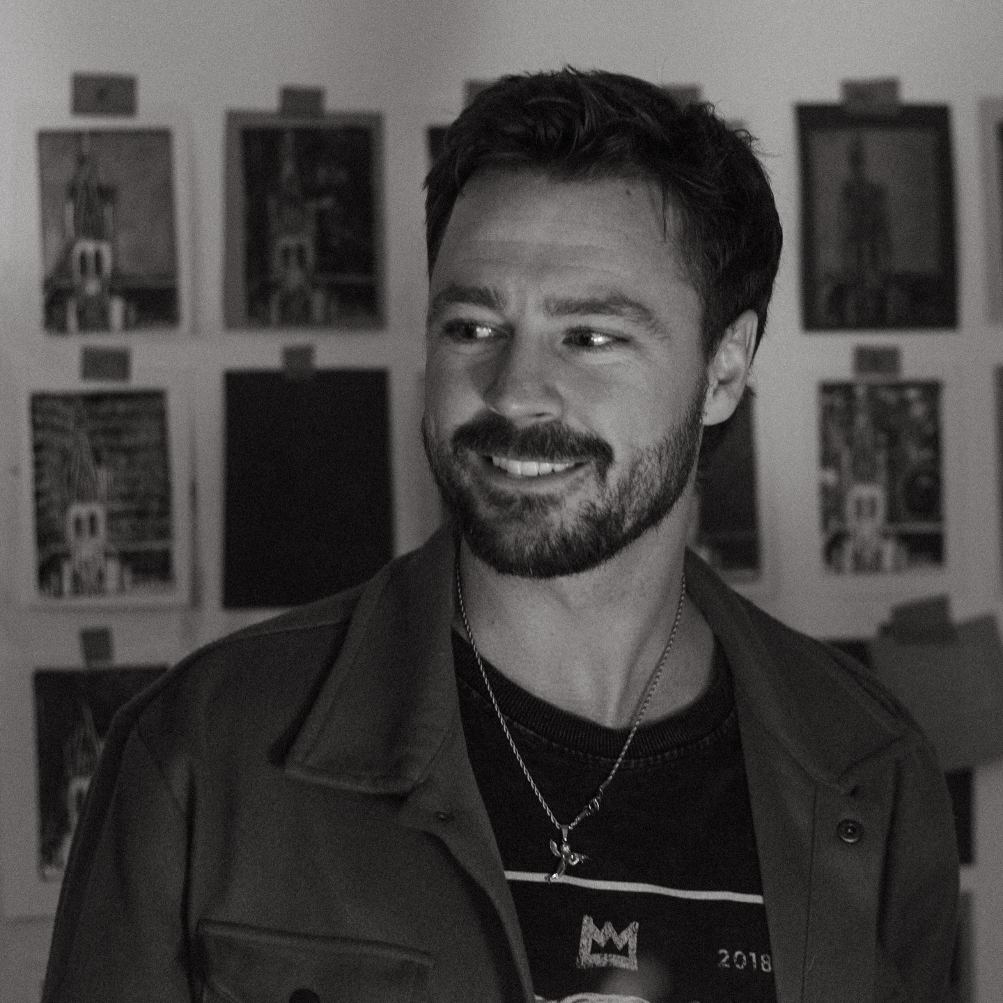 The last one is a little treat 😎🍪
Just reminiscing about my time at the @chateau_orquevaux with some amazing people. Here is a little bit of the “behind the scenes” of what went on when I wasn’t painting. Feel free to ask me questions about any of these photos. I would be happy to give some context.