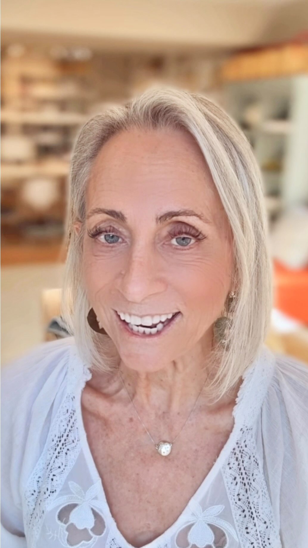 I get this question all the time:
“Deb… will my crystals stop working because I forgot to charge them?”
Short answer: absolutely not.
Your crystals are not clocking out because you missed a full moon.
They’re steady little helpers — not high-maintenance houseguests.
If putting them on a windowsill makes you feel good, do it.
But if life gets lifey?
They’ll keep doing their job. No drama, no diva behavior.
Quiet magic, not pressure.
That’s the vibe around here.
Tap LIKE and FOLLOW (please) for more everyday magic tips!
#crystalmagic
#crystalbasics
#everydayenergy
@enchantedbotanicals