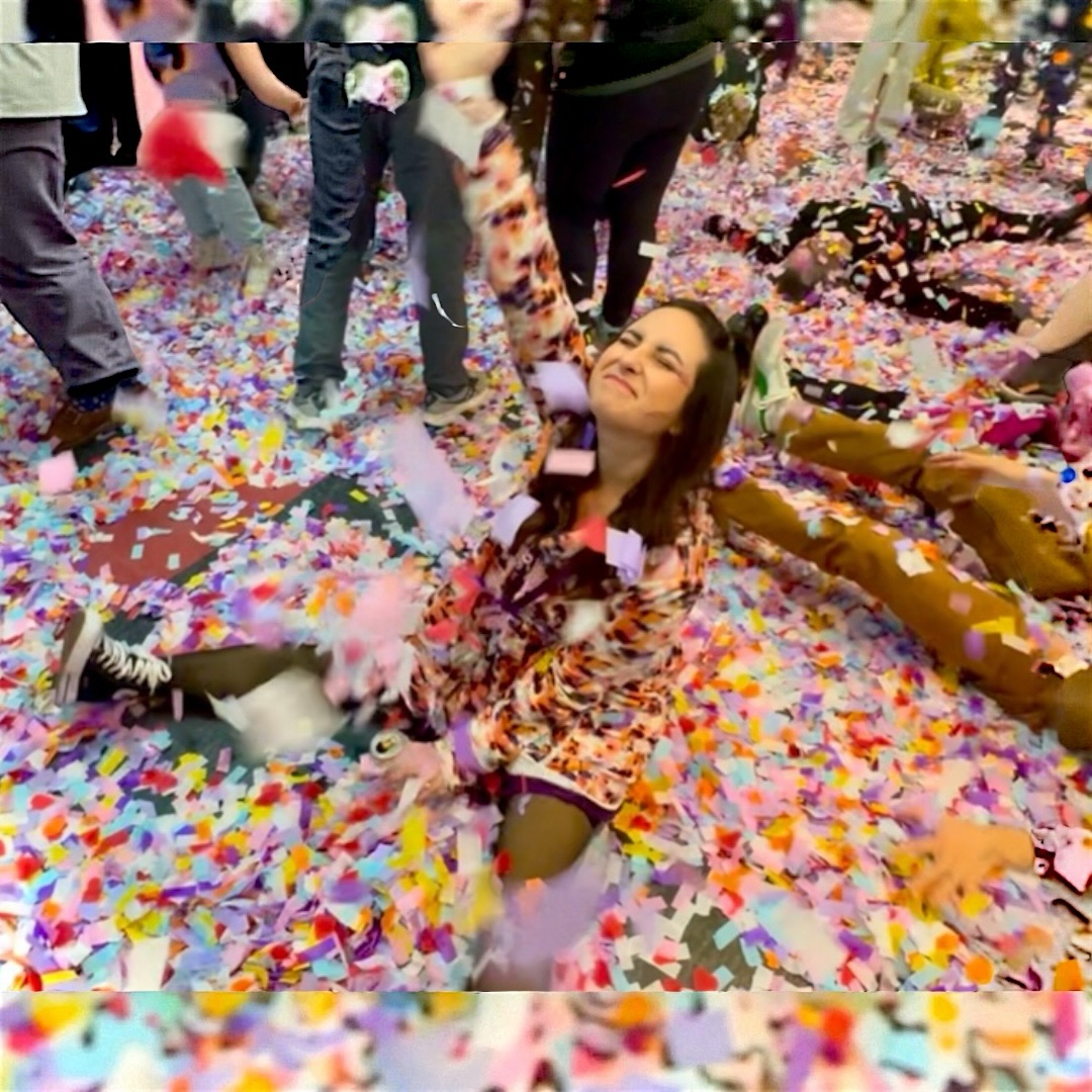 2025 has taught me that new beginnings are often disguised as painful endings.
Life isn’t about waiting for the storm to pass; it’s about learning to dance in the rain.
Manifesting creativity and positive vibes for 2026.