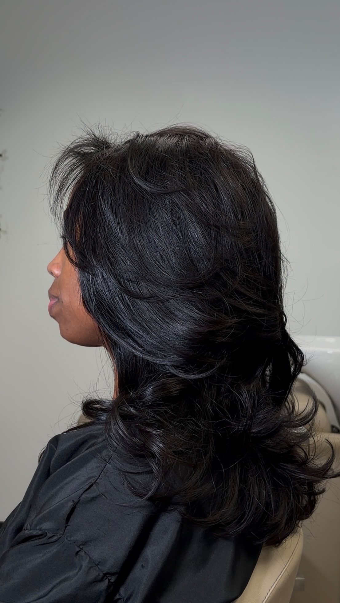 Flip over quick weave
Perimeter sewn down for extra security + heavy layers for nonstop movement
Made with three 16” bundles from MY COLLECTION
Virgin hair (not raw) — soft & full