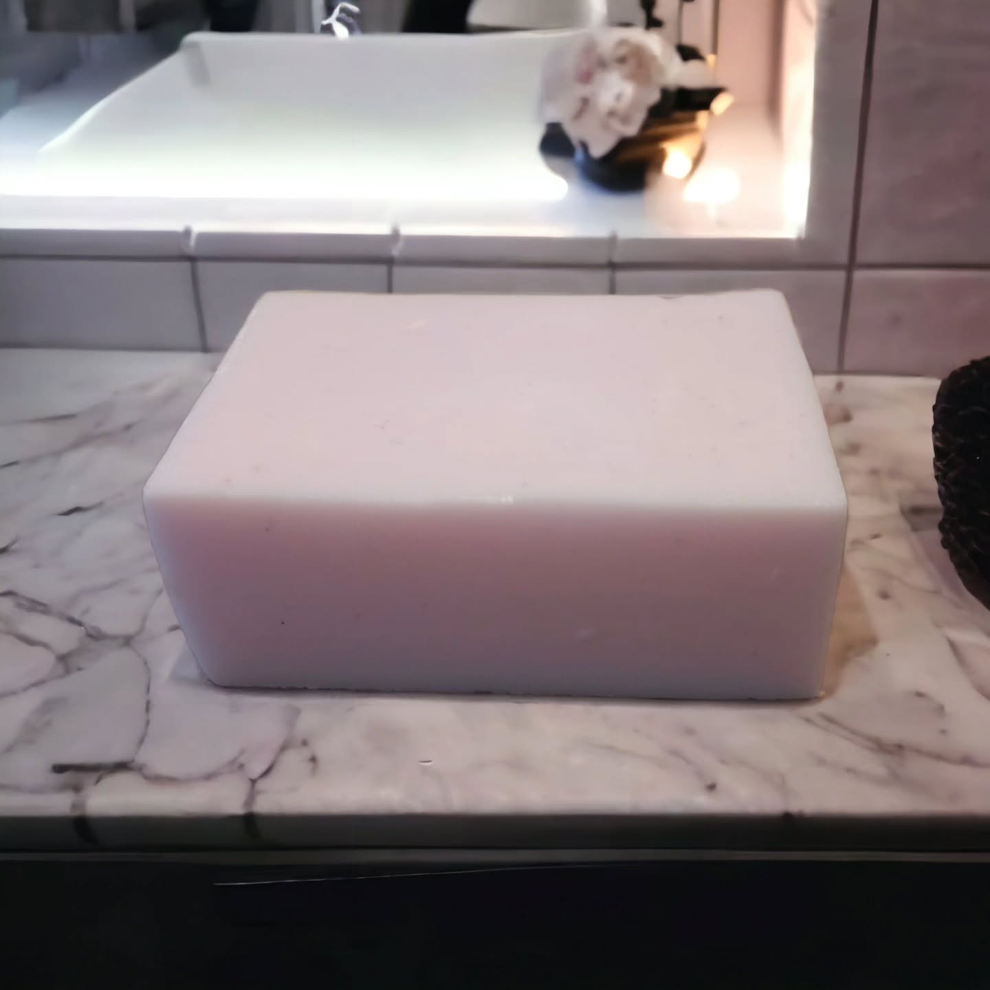 🧼 Top Skin Benefits of Goat Milk Soap 🧼
1. Gentle & Nourishing Cleanser
Goat milk soap cleans without stripping your skin’s natural oils — making it much gentler than many commercial soaps. It removes dirt while leaving your skin’s moisture barrier intact.
2. Deep Moisturization
Rich in natural fats (like caprylic acid, triglycerides, fatty acids) goat milk helps lock in moisture and keeps skin soft and supple — great for dry or rough areas.
3. Rich in Skin-Friendly Nutrients
Goat milk brings vitamins (especially vitamin A) and minerals that support skin health — vitamin A can help with skin renewal and may support a youthful appearance.
4. Natural Exfoliation
Lactic acid (a mild alpha hydroxy acid found in goat milk) gently exfoliates dead skin cells, helping smooth texture and brighten tone without harsh scrubs.
5. Balances pH & Supports Skin Barrier
Goat milk soap has a pH closer to human skin than many regular soaps, which helps protect your skin’s natural acidity and microbiome — potentially reducing irritation and dryness.
6. Soothes Sensitive or Irritated Skin
Many people with sensitive, dry, or reactive skin (including conditions like eczema or psoriasis) find goat milk soap calming because it’s less irritating and more moisturizing.
7. May Help With Acne & Blemishes
Gentle exfoliation from lactic acid can help keep pores clear and reduce breakouts, while moisturization prevents the over-drying that sometimes leads to excess oil production.
#GoatsMilkSoap #goatmilk #sensitiveskin #HealthySkin #soap #jumbosoapbar #shopsmall #fyp #didyouknow #scented #unscented #scentedsoap #unscentedsoap