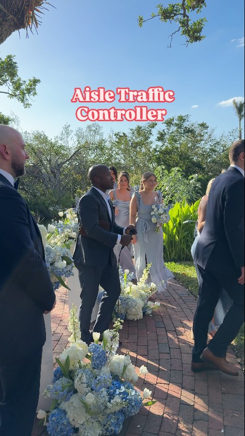 At Lhegendary Weddings, the Officiant job on wedding day doesn't end when the couple says "I Do!"
There's still work to do before I'm officially off duty for the day, like:
•witness signatures.
•making sure the video team has their mic back.
•getting the DJ's mic back to them.
•and making sure the photo team isn't fighting for their life at the end of the aisle, trying to get a photo of the recessing couple, with every member of the wedding party in a traffic jam behind them.
L.W. couple: @tessasterling ❤️ @pgbutler329
Officiant: @lhegendaryweddings
Venue: @selbygardens
Planner: @anamendezevents
Photo: @jillianmargaretphotography
Content creators: @cupidcontentco & @velzyco
Floral: @lilybellafloral
Dj: @djanthonycarollo
Saxophone: @thesugarsax
Beauty: @bridesbykellyanne_co
#weddingofficiant #lhegendaryweddings #floridaweddingofficiant