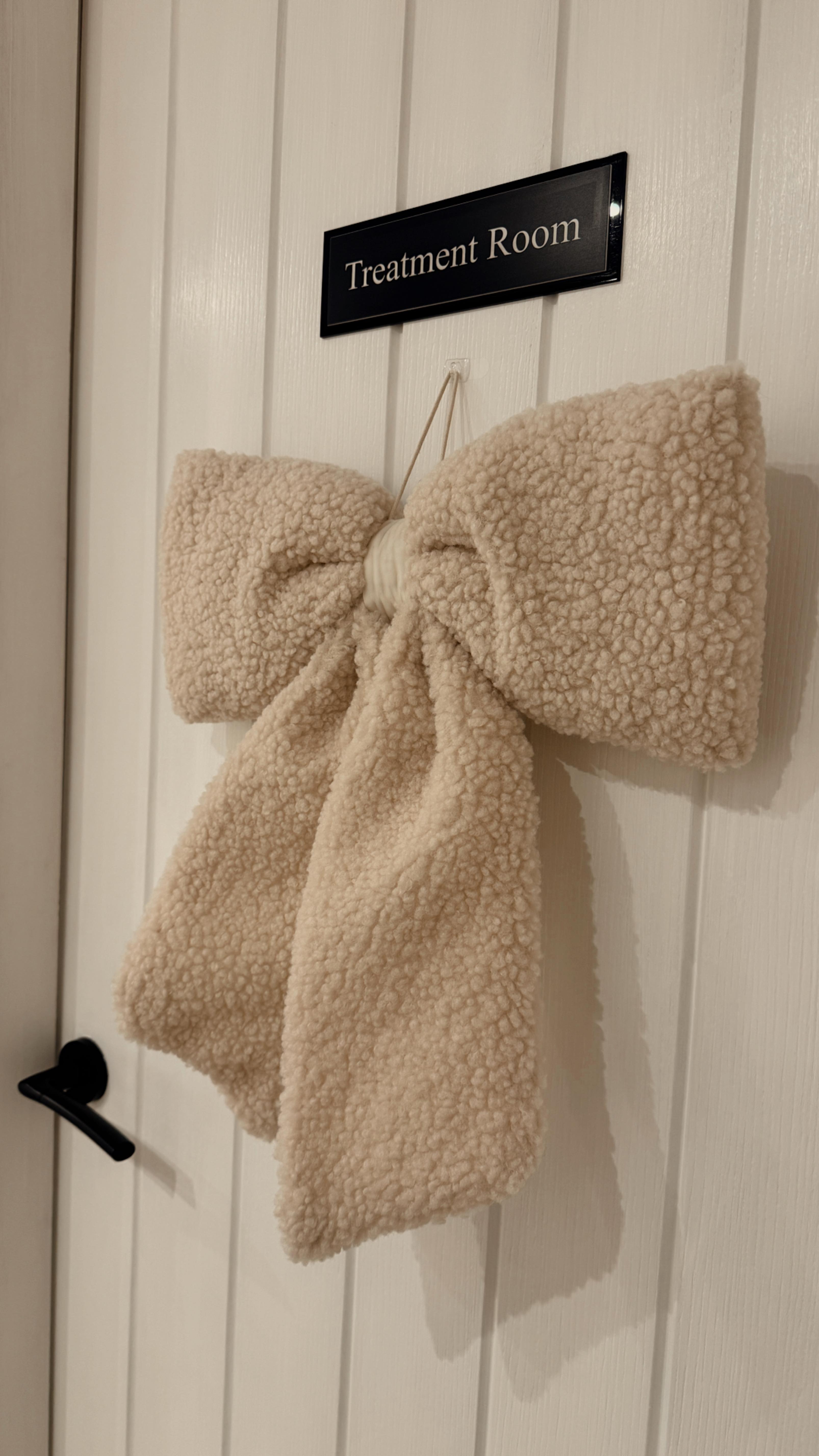 Because the best gift you can give yourself this Christmas is relaxation 🫧✨🤍
Or you could just add a Head Spa to your Christmas wish list and let your loved ones treat you🎄
#headspa #leedssalon #bradfordsalon #leedsheadspa #bradfordheadspa