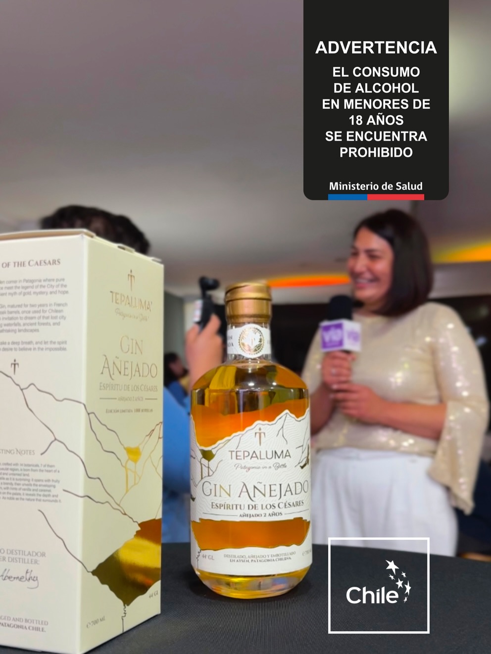 Gracias a todos quienes nos acompañaron en el lanzamiento de Tepaluma® Gin Añejado, Espíritu de los Césares. Autoridades regionales, clientes, amigos de la marca y a la comunidad que siempre nos recibe con cariño. Celebramos juntos la paciencia, la dedicación y la magia del territorio que da vida a este nuevo destilado patagónico.
Gracias por ser parte de esta historia que nació en el bosque, creció en el tiempo y hoy se transforma en un homenaje a Aysén.
🌿 Primera Edición 2025: solo 1.000 botellas numeradas. Un gin que no se explica, se revela.
Disponible en www.tepaluma.com
📍 En la Región de Aysén distribuye Gran Calafate (+56 9 3233 0996) y nos encuentras en un sinnúmero de botillerías, supermercados y tiendas especializadas.
.
.
.
.
.
Real. Salvaje. Icónico. Tepaluma®
….
⚠️ ᴀᴅᴠᴇʀᴛᴇɴᴄɪᴀ: ᴇʟ ᴄᴏɴsᴜᴍᴏ ɴᴏᴄɪᴠᴏ ᴅᴇ ᴀʟᴄᴏʜᴏʟ ᴅᴀñᴀ ᴛᴜ sᴀʟᴜᴅ I ɴᴏ ʙᴇʙᴇʀ ᴀʟ ᴄᴏɴᴅᴜᴄɪʀ I ʀɪᴇsɢᴏ ᴘᴀʀᴀ ᴛᴜ ʙᴇʙé I ɴᴏ ʙᴇʙᴇʀ ᴍᴇɴᴏʀᴇs ᴅᴇ 𝟷𝟾 ᴀñᴏs I ᴍɪɴɪsᴛᴇʀɪᴏ ᴅᴇ sᴀʟᴜᴅ
ℹ️ᴠᴀʟᴏʀ ᴇɴᴇʀɢéᴛɪᴄᴏ ᴅᴇ ᴛᴇᴘᴀʟᴜᴍᴀ ɢɪɴ: 𝟸𝟺𝟶 ᴋᴄᴀʟ ᴘᴏʀ ᴄᴀᴅᴀ 𝟷𝟶𝟶 ᴍʟ I ᴛᴇᴘᴀʟᴜᴍᴀ ᴍᴀǫᴜɪ ɢɪɴ: 𝟸𝟷𝟽 ᴋᴄᴀʟ ᴘᴏʀ ᴄᴀᴅᴀ 𝟷𝟶𝟶 ᴍʟ
#TepalumaGin #Patagonia #PatagoniaChilena #DestileríaTepaluma #CarreteraAustral #Chile #añejado #agedgin