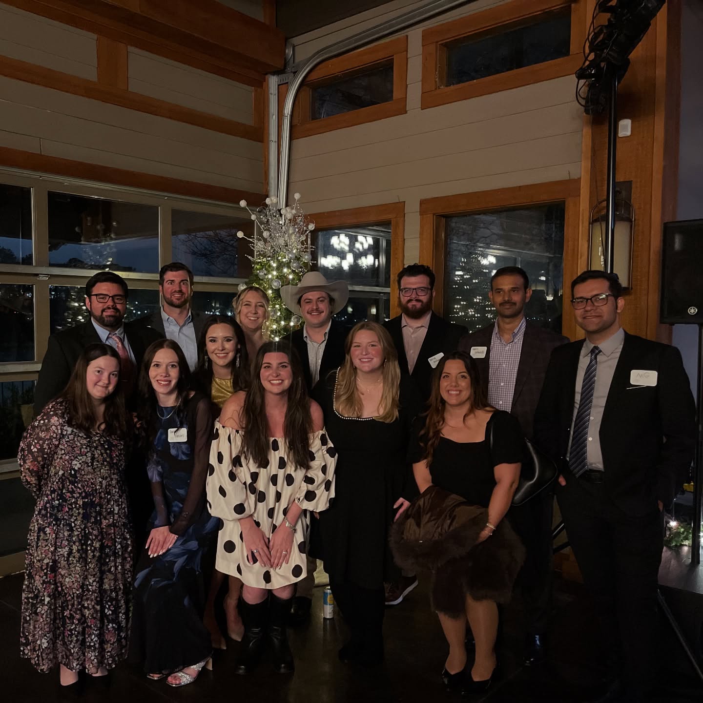 Thank you to everyone who came to the 2025 Young Tuscaloosa holiday party and to our amazing board for the work that went into putting on this event! ❤️ We’ll see everyone at our upcoming ice skating event on 12/11!