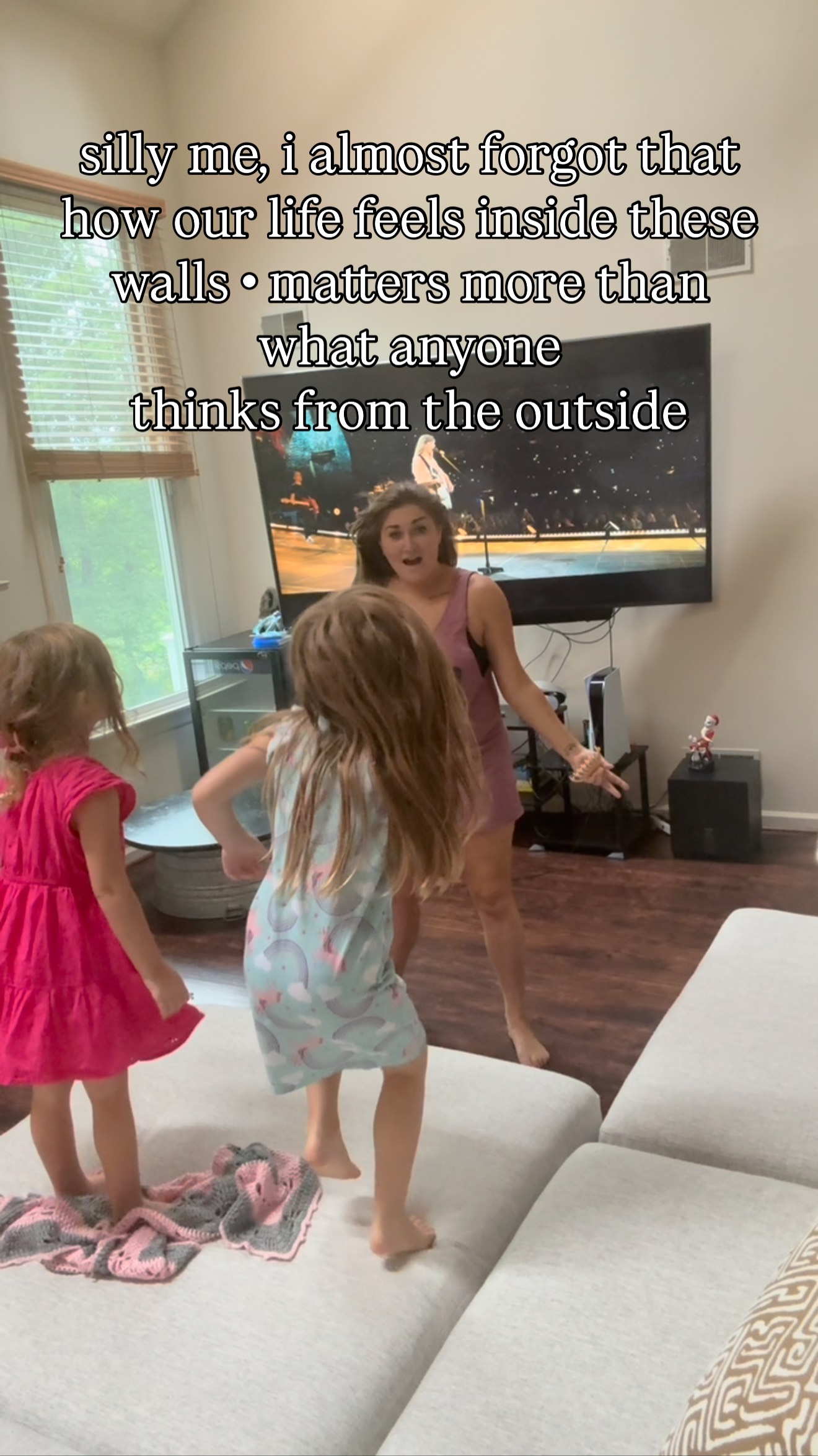 A reminder that the most important thing you’ll ever do is be a mother. 🤍 don’t worry about anything else other than showing up for your kids the best you can every single day.
Side note: Taylor Swift for the WIN.