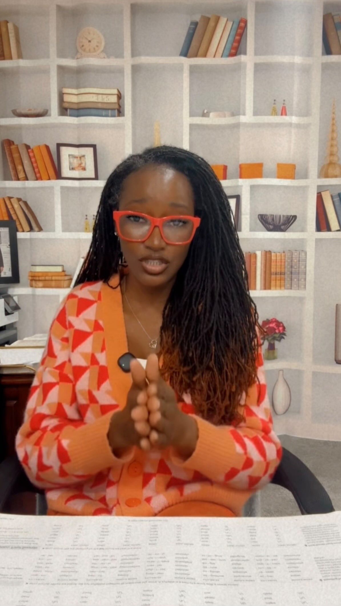 Blending teaches scholars how to take two words and make one new idea. When they blend snow and fall to make snowfall, or any and one to make anyone, they are practicing the same skill readers use when sounding out words smoothly. Blending builds fluency. ❄️➡️🍂📖
#fyp #literacyintervention #twogenerationalapproach #blackparenting #teacher ##ᴇxᴘʟᴏʀᴇᴘᴀɢᴇ #blackeducators #phonemicawareness