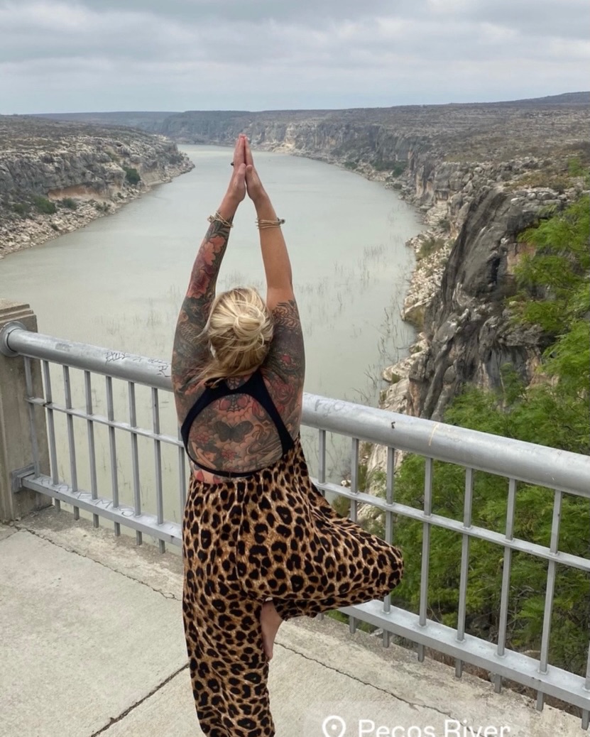 Road-tripping my way across two countries like it’s nothing.
Who knows how many miles.
Desert highways.
Border crossings.
Random military checkpoints.
Border Patrol drones circling overhead.
A few ICE agents pretending not to stare at my plates.
No cell service for half the day even though I have two numbers with data.
Where am I?
What state?
What country?
Am I going to run out of gas?
Bad fast food.
Questionable motel pillows.
And me — supergluing my fingers together at a truck stop trying to fix that stupid phone magnet that kept falling every time I hit a damn tope.
At least 15 Border Patrol stops.
“Do I have to pee again?”
“Is that a cop?”
“What’s the speed limit?”
Why are there never enough rest areas?
But honestly?
There’s something I love about the open road — the freedom, the chaos, the “what the hell am I doing but let’s go anyway.”
One woman.
One truck.
And the gas station coffee tasting like regret.
Mexico dust, U.S. miles, my truck full of my whole life, and this wild stretch of road that always seems to match my energy.
This girl needs to get off her phone and back on the road —
she’s got a turkey to brine.
#SaltyLuxeAdventures #ModernNomad #DesertMiles #BorderToBorder #RoadTripDiaries #GasStationCoffee #BarefootWanderer #EdgeAndEase #TattedTraveler #RealLifeMagic #OneWomanOneTruck #HighwayHealing #OpenRoadEnergy #TravelSoul #WhereAmIEven #MexicoToUSA #ChaosAndFreedom #WanderWell #BoldNotBasic #rawandradiant