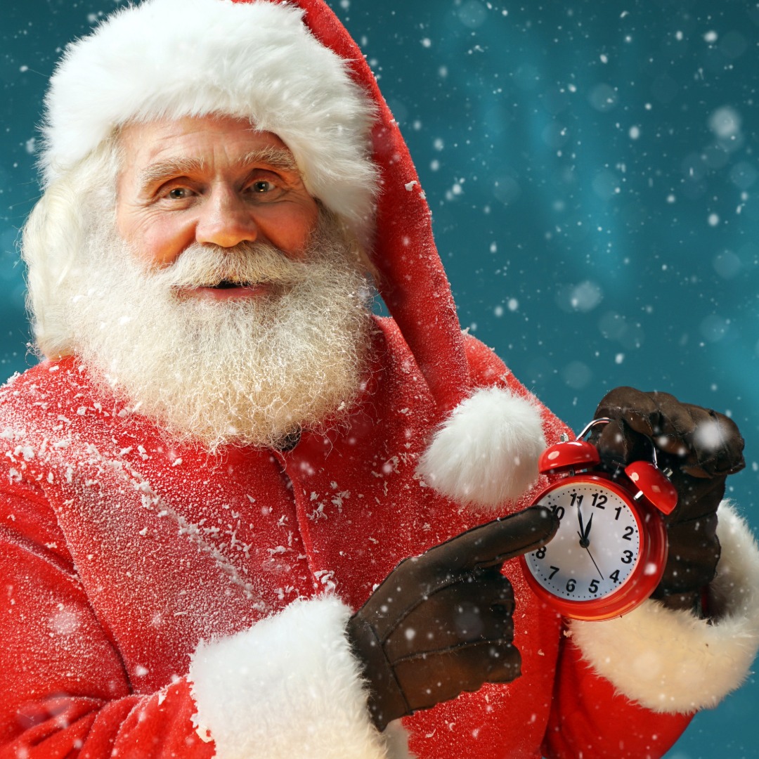 DON'T BE LATE!
Set your alarm clock, Breakfast at 8AM tomorrow morning and I'll be arriving at 9AM to visit with the little ones. Mrs Claus and I look forward to seeeing my Edgewood friends. HO HO HO!
#alarm #dontbelate #santa #breakfast #pancakes #pajamas #family #friends #fun #makingmemories #edgewoodclub #edgewood #pittsburgh