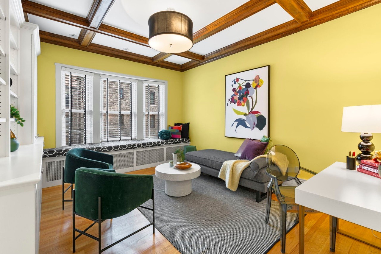 When we are asked to work with colorful walls, patterned cushions, and a unique light fixture, we dive into the challenge! The result was a super cheery + playful lounge, home office, and dining space. #colorful #cheery #fun #design #chicago #chicagorealestate #havenhomestager #chicagohomestaging #stagingworks #stagingsells #staging #homestaging