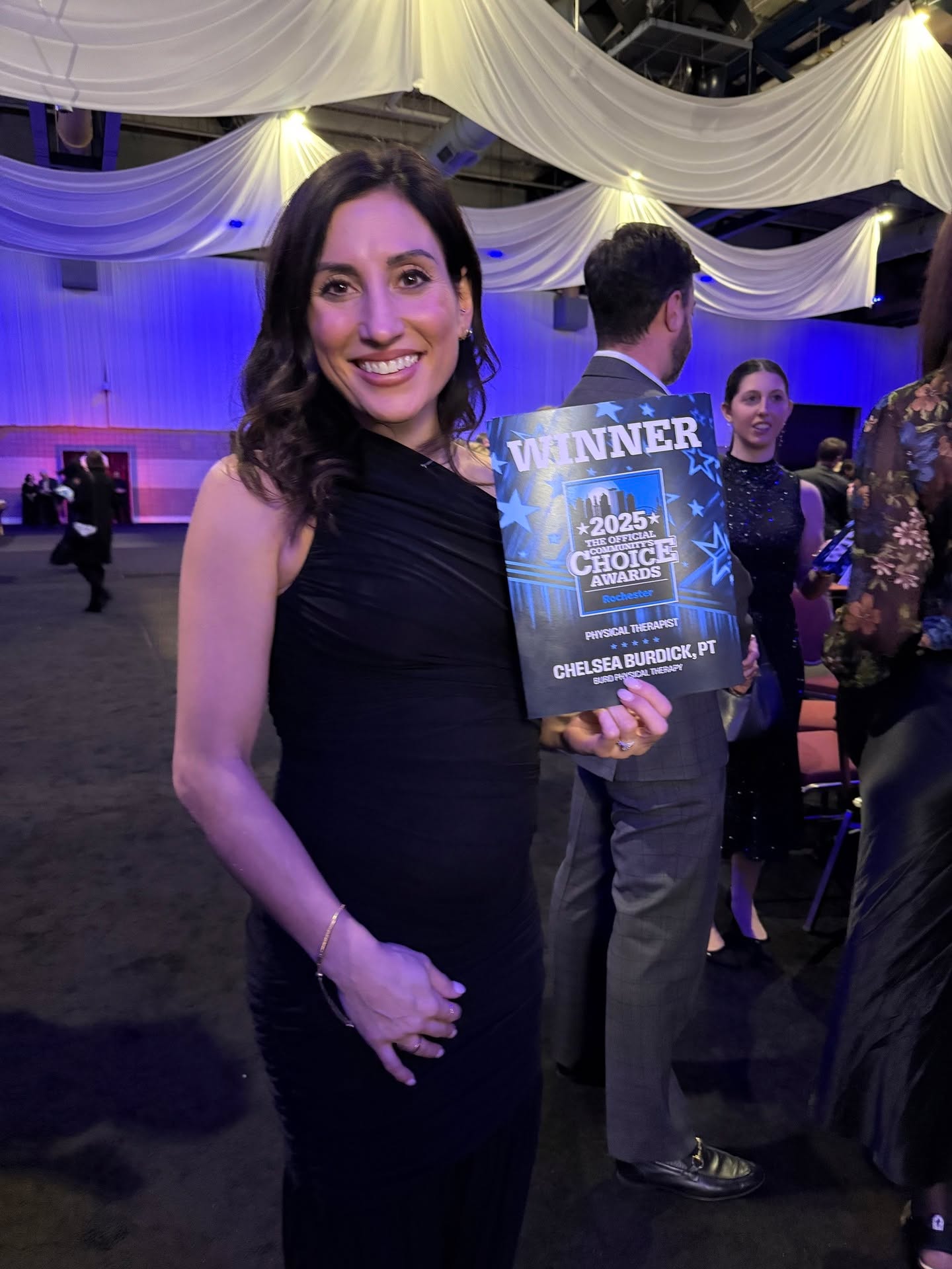 We’re proud to share that Chelsea won 'Best Physical Therapist' in the @democratandchronicle Rochester Community Choice Awards 2025. Thank you to everyone, our patients and community, for their trust, nominations, and votes.