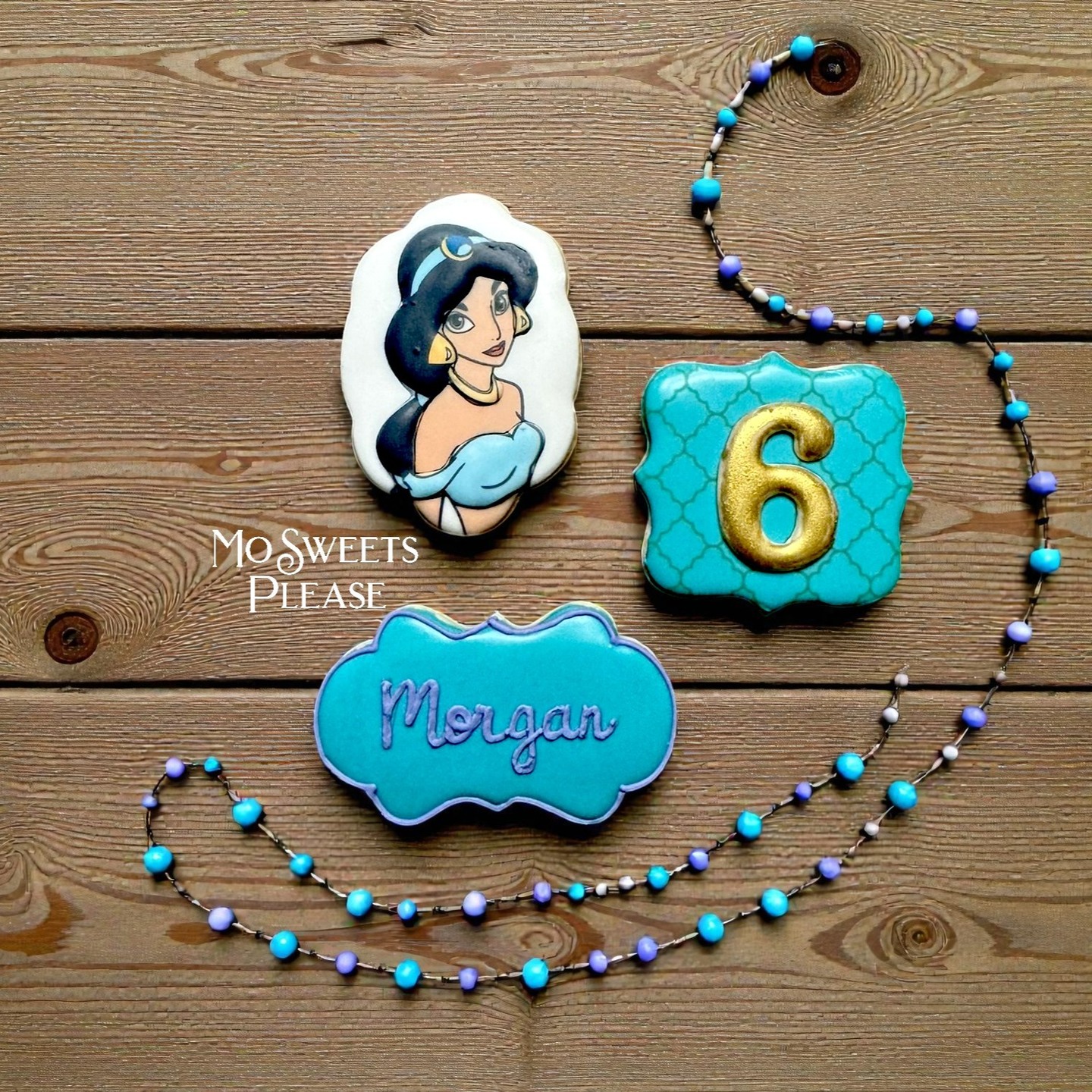 Happy sixth birthday Morgan.
Hope you got your wish! #birthdaycookies #sixthbirthday #princess #sugarcookies
#cookieart
#cookieartist
#cookiedecorating
#cookiesofinstagram
#royalicing
#customsugarcookies
#decoratedsugarcookies
#partyfavor
#favor
#bakerydouglassvillepa
#cookiesdouglassvillepa
#weshipcookies