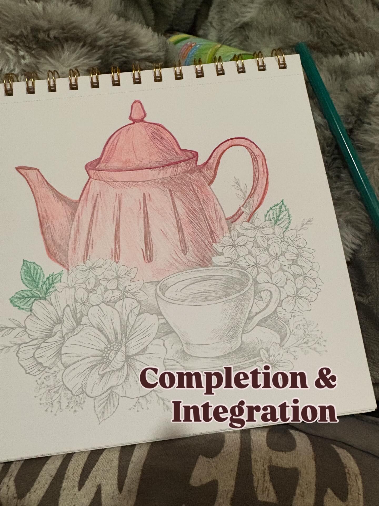 I’m not really a “January 1st = new intentions” kind of person, and realizing when I forced that in prior years it was well…forced 😅
I have noticed my reset button doesn’t want to kick in until the first new moon… or honestly even the Spring Equinox
That’s when my body and energy are like,
“Ahhh yes. Now we begin.”
Lately I’ve been going back down a bit of a rabbit hole with the original lunar calendar
13 months,
28 days each,
following the moon instead of a tiny square on the wall yelling what day it is 🌙
And yep… it’s got me. Fully captured.
Anyone else living more by moon cycles than Monday–Friday energy? 😂
As for 2026, the phrase I keep leaning into is Completion & Integration
less forcing new things, more finishing, weaving together, and letting things land.
Slower.
Softer.
Still powerful.
Curious if anyone else feels this shift too ✨
Love always being sent your way and an extra sprinkle for a wonderful 2026 however that looks for you💕❄️🤍