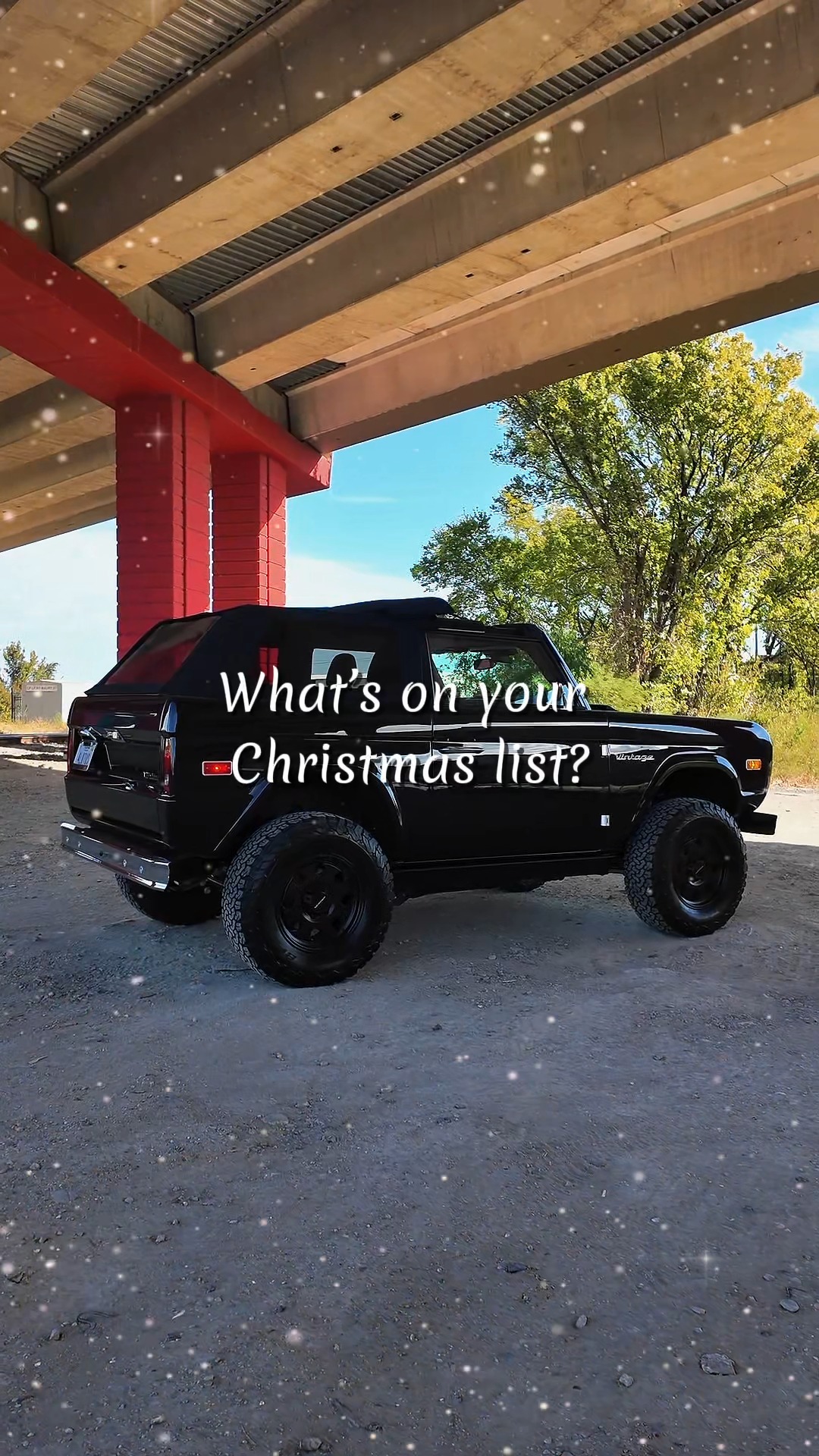 Guaranteed spot on the nice list.๐ Tis the season with Vintage Modern. Skip the wait and contact us today for ready now units.
#VintageModern #Classiccars #Luxurysuv