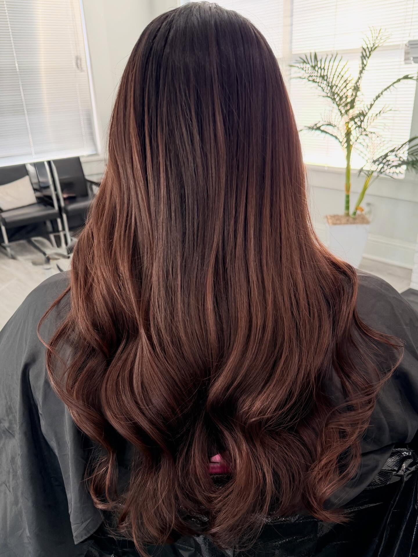 Classic Dimensional Brunette ๐ค๐ฝ
*chefs kiss*
#tampasalon #floridahairstylist #brunette