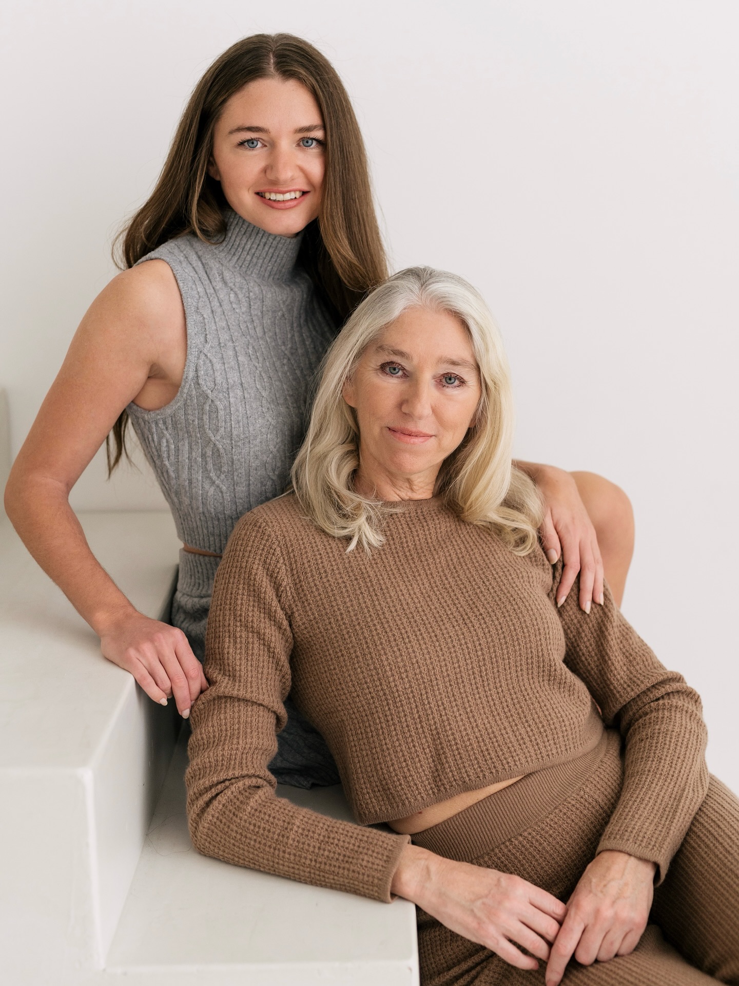 A festive message from our founders, Marianne & Valerie 💌
As we gather around the table this Christmas, we feel incredibly grateful for this community. Thank you for bringing your energy, your strength, and your passion to the Vela Reformer this year. Pilates is growing all over the world and we are truly grateful to bring it to more people’s homes.
(And yes, we’ll probably still be talking about Pilates at our own Christmas lunch – we just can’t help it! 😉)
Wishing you a wonderful holiday filled with balance, joy, and a very strong core.
Merry Christmas, Marianne & Valerie 🎄