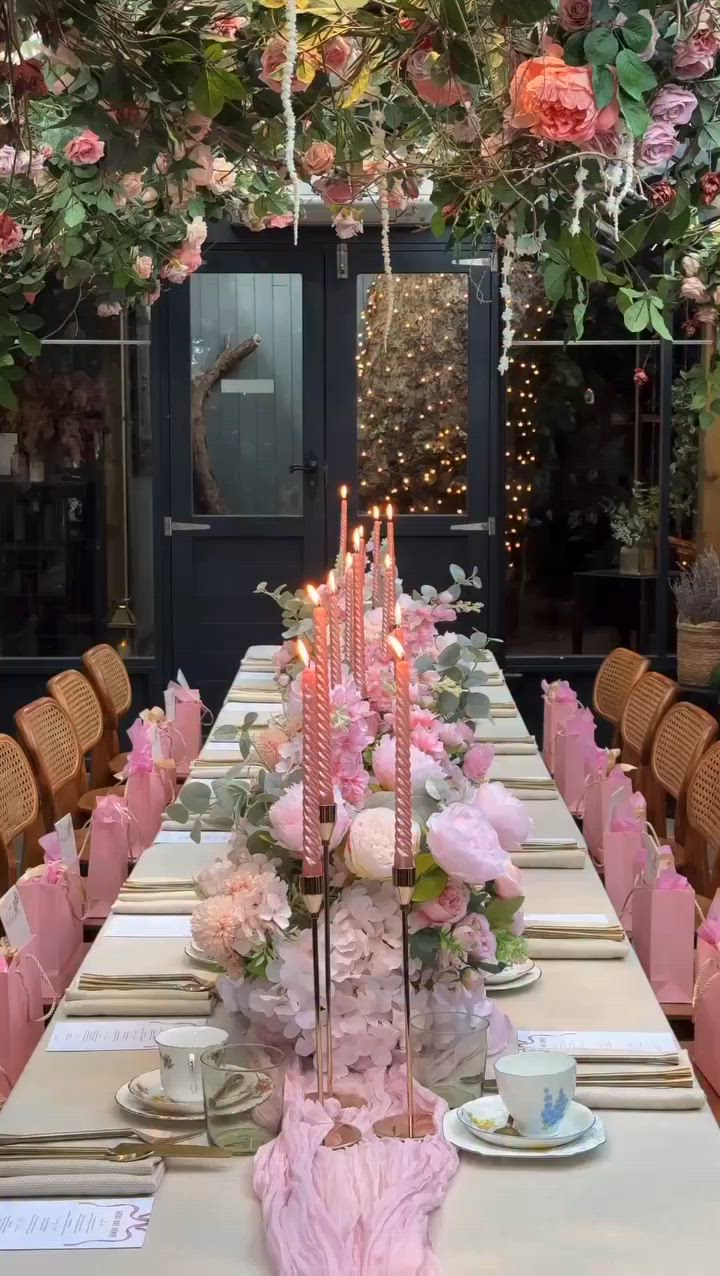 #Repost @taislany
・・・
Still not over our afternoon tea–themed baby shower 🎀💗🌸