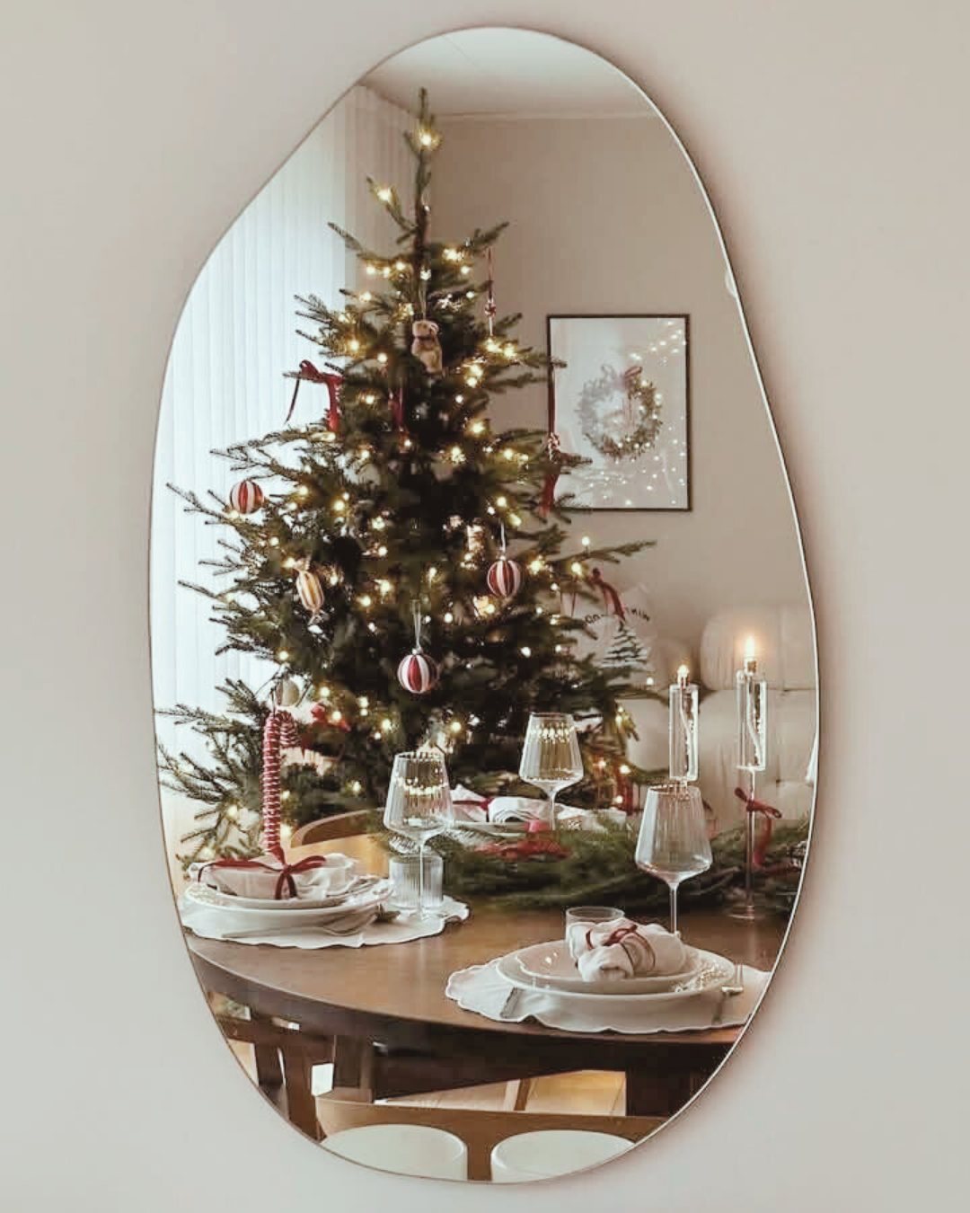 The most wonderful time of the year is here 🎄✨
As the season of rest and reflection begins, may your days be filled with peace, joy, and connection. From family gatherings to summer strolls, we at The Avenues Estate, hope your holidays are full of the moments that matter most.
Thinking ahead to 2026? There’s no better time to plan your next chapter at The Avenues Estate.
Contact our partner agents to start the conversation.
@harcourts_hilton
📞 Brian Wilkes - 082 417 6166
@pgp_midlands
📞 Bridget Erskine - 082 783 8029
@seeff_midlands
📞 Joan Ridl - 072 022 4484
#TheAvenuesEstate #HiltonLiving #EstateLifestyle
#FamiliesInHilton #LocalResidents #PropertyInvestors
#EasyLiving #NewBeginnings #DreamHomeLiving