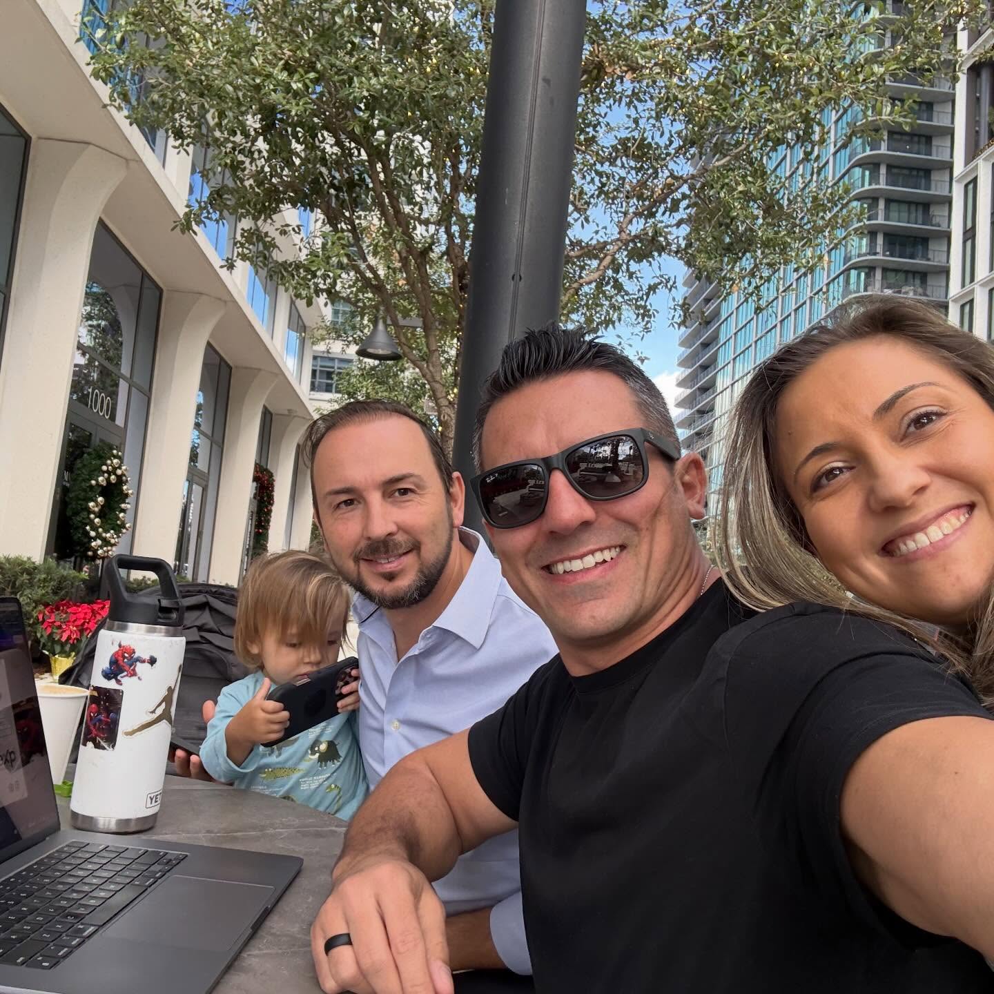 Bringing our customers/friends visions to life, one click at a time ☕️ + 💻 = 😊
Don't stress yourself out on Canva - we got you covered 🤝
Check out the new business card & custom magnet designs for @theo_mallios & @michellemazzotta headed to print👆👆
Order your 2026 marketing materials today 📅
#oramasolutions #businesscards #realtor #designondemand #magnets