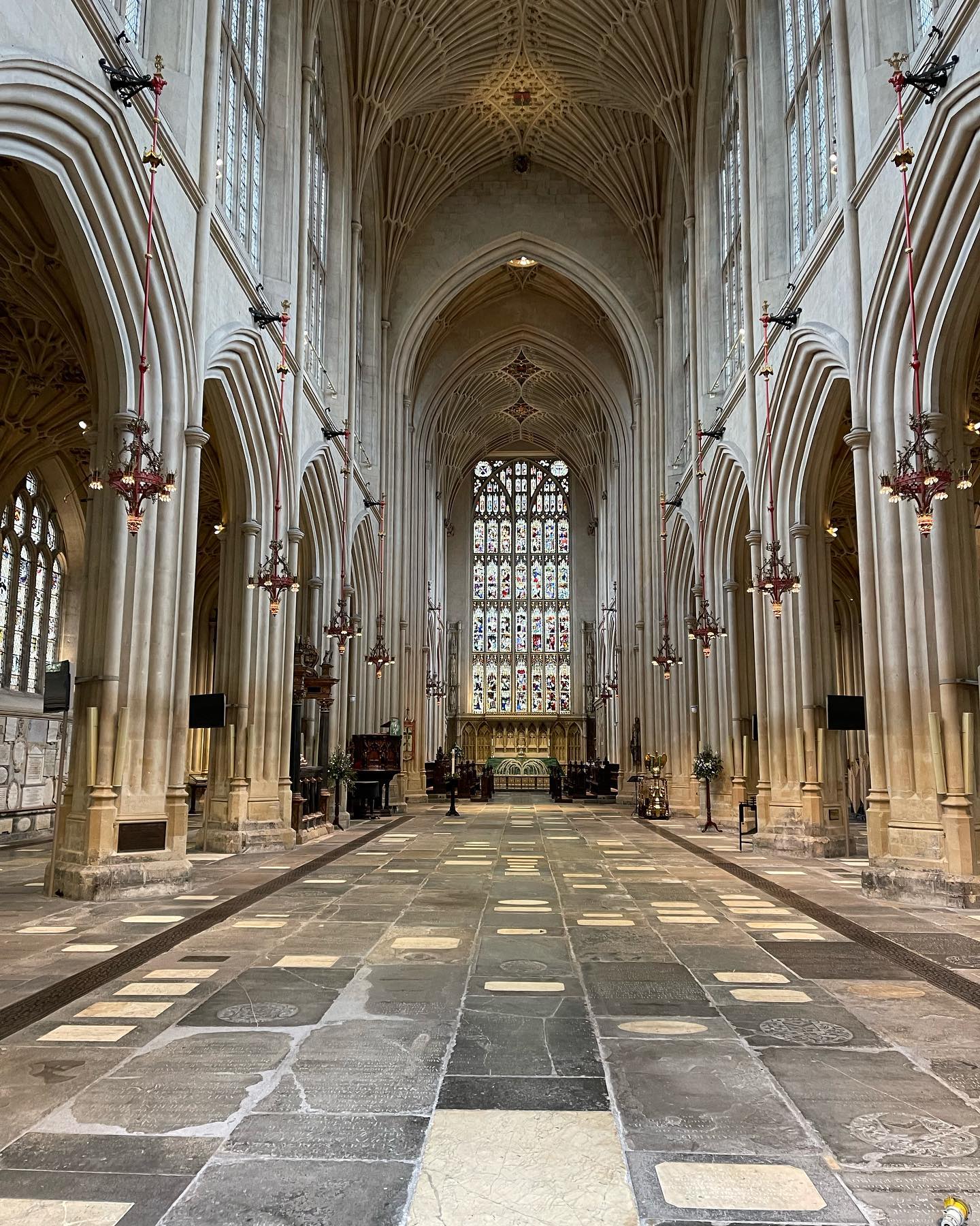 Was walking past Bath Abbey this morning and the main West Front doors were wide open. What an extraordinary view now the pews are no more