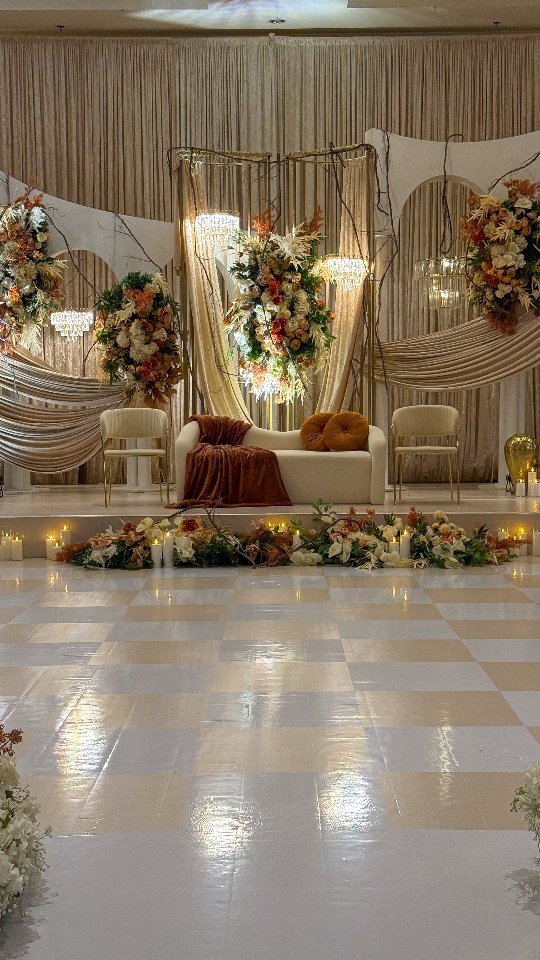 A jaw dropping venue transformation bringing forth warmth & elegant decor with wine stems and lush florals. Our decor was beautifully captured by the talented @momentsbyamz
Decor: @rubysdecor
Content creator: @momentsbyamz
Photography: @ondistudio
Entrance signs: @inspiredbyayesha
Coordinator: @mehek.kay.events
Venue: @mississaugaconvention
Florist: @lolabloomsflorist
#luxury #wedding #weddinginspiration #weddingideas #weddingdress #weddings #weddingphotography #weddingdecor #weddingcake #weddingday #weddingplanning #weddingplanner #weddingstyle #weddingflowers #weddingguest #weddingmakeup #weddingseason #weddingphotos #weddingdesign #weddinginspo #instagram #blog #toronto