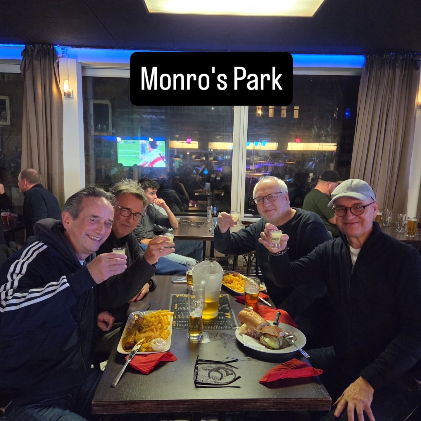 Bestelle jetzt online unter: www.tottisdrinks.de 🍋
#tottis#zitrone#saurer