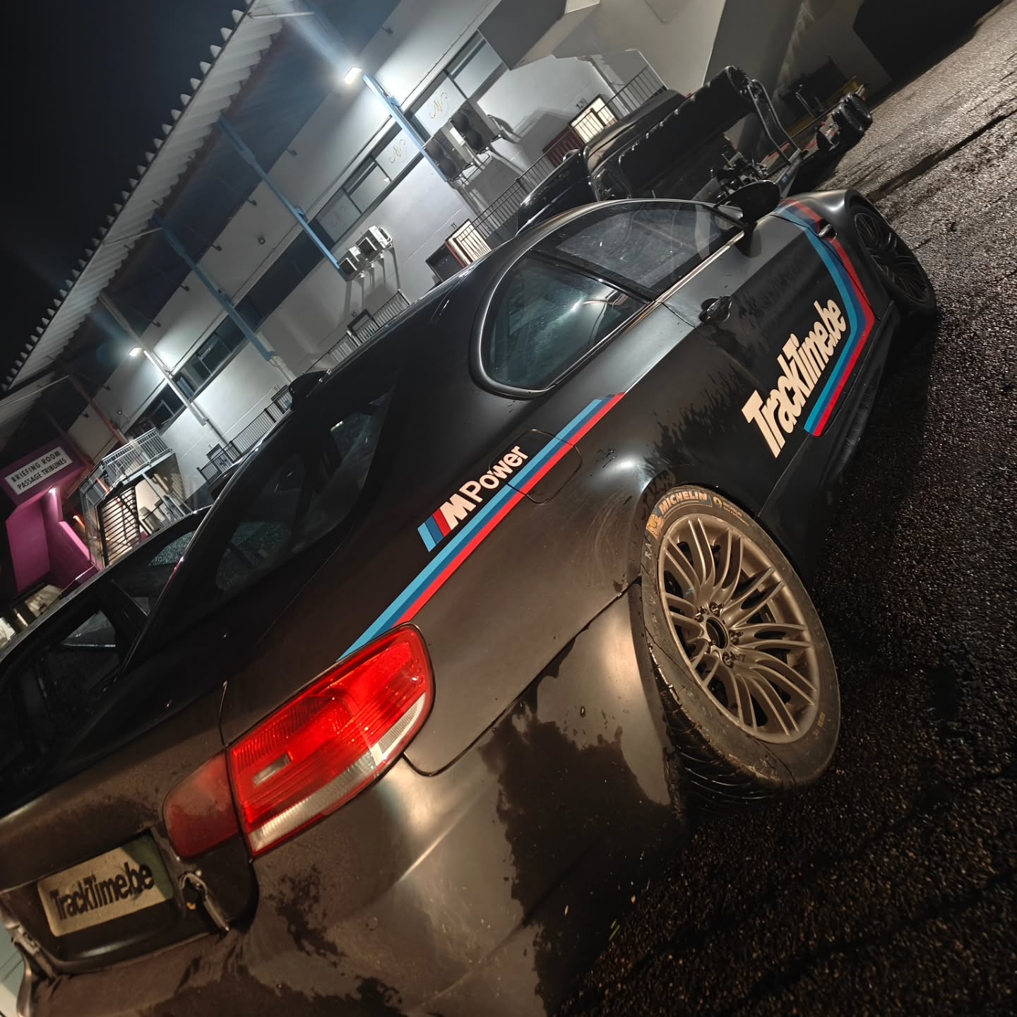 This was our last track day of 2025, coaching in the morning, taxi laps in the afternoon with the M3 V8, 440 hp in wet slippery conditions.