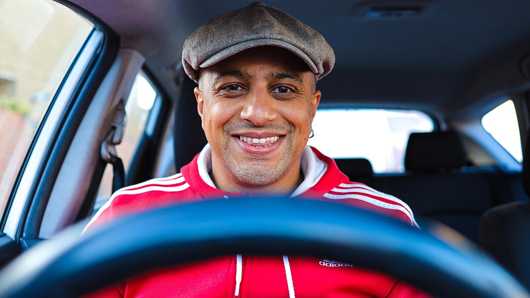 Driving test nerves got you down? 🤔 Discover why understanding the psychology of being assessed can change everything for your driving test! 🚗💨 Link in Bio