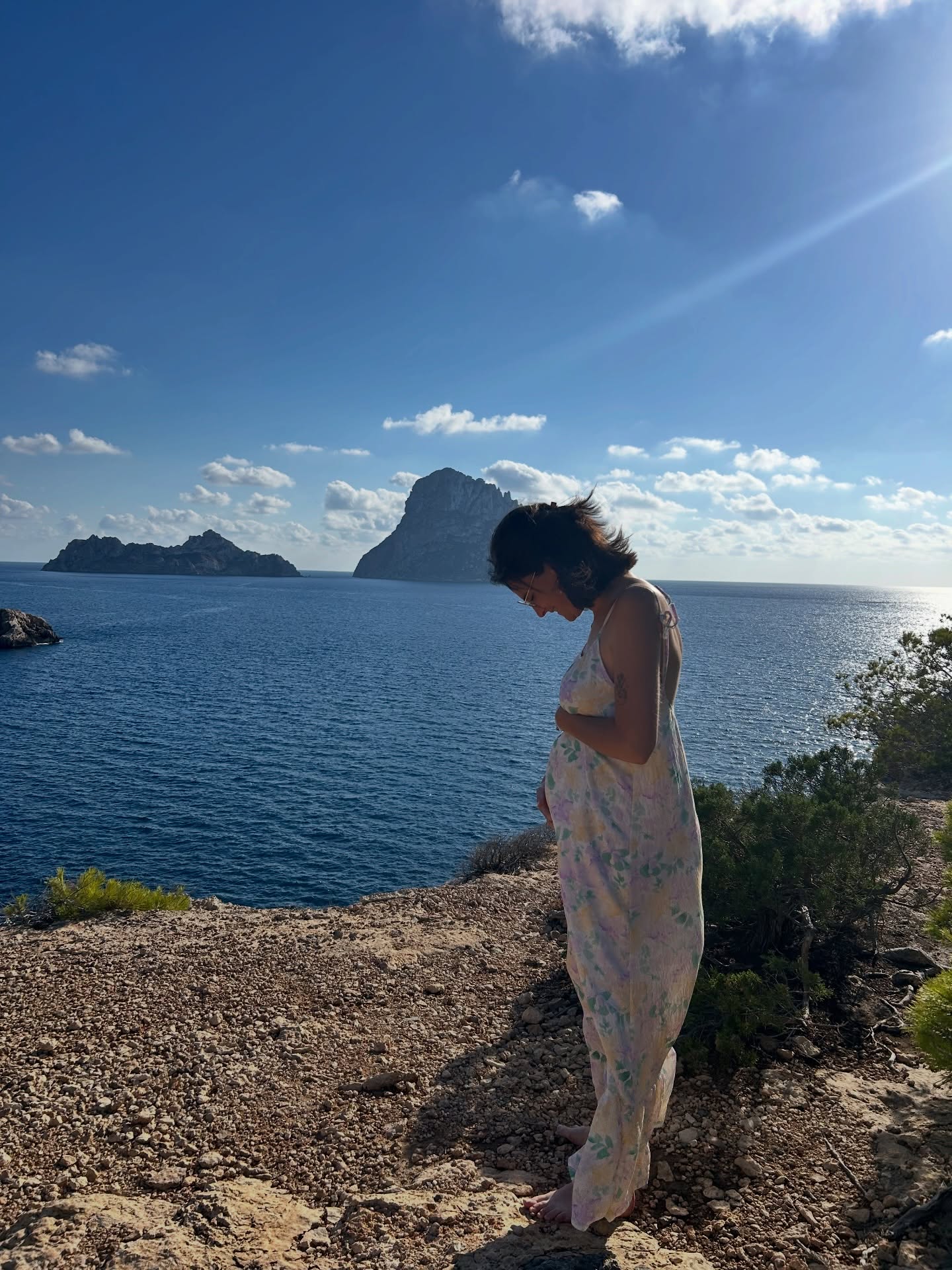 Zwangerschapsverhaal deel 3🤰🏻
Een stuk van mijn reis gedeeld vanuit liefde.
Voor wie zich herkent, steun voelt, of even wil meelezen.
Want geen enkele vrouw hoeft dit alleen te dragen. 💛