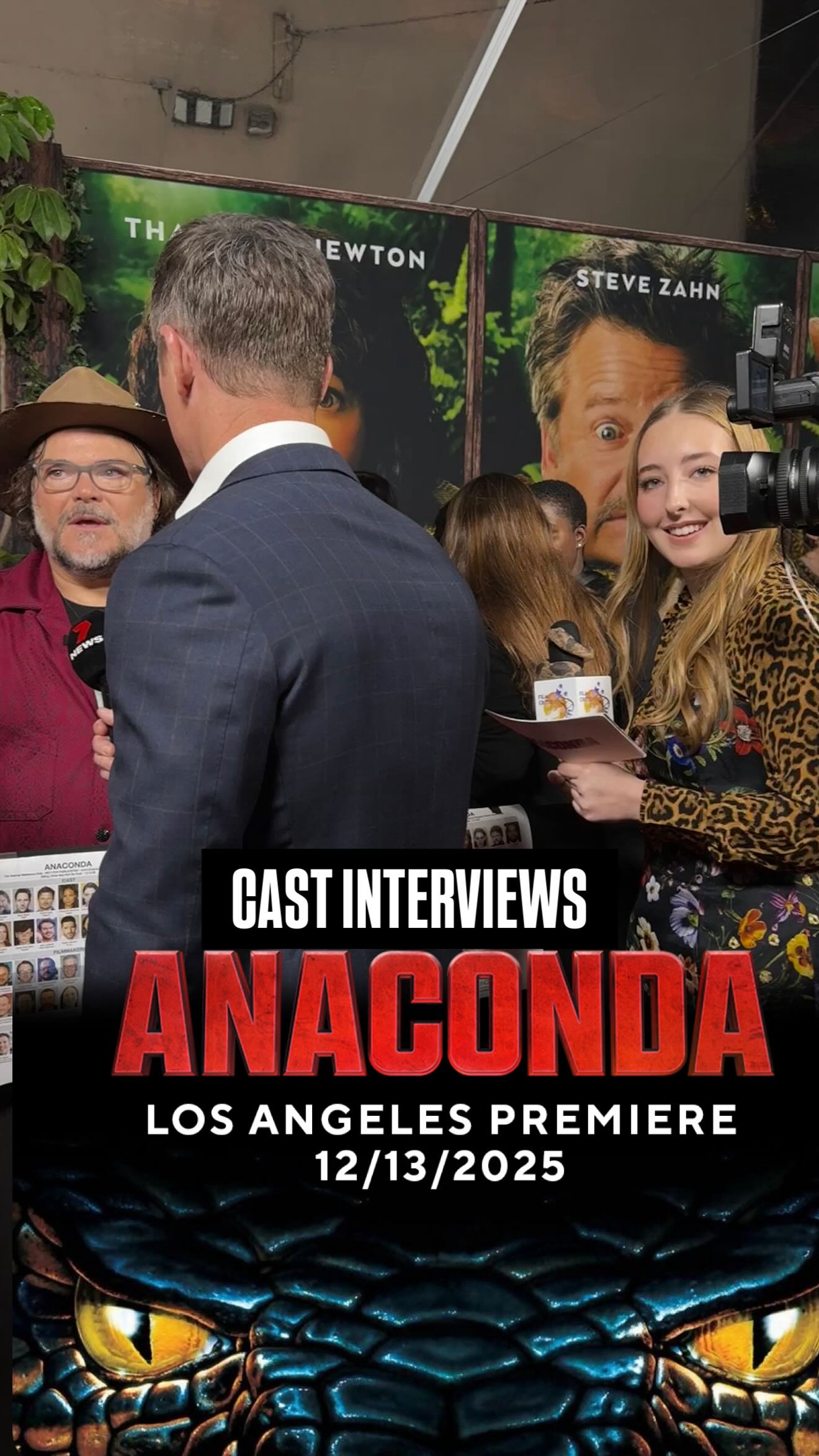 #cast #interview @anacondamovie #premiere #redcarpet #kidsfirstcoming_attractions #kataroundtown @jackblack #paulrudd #danielamelchoir @stevezahn @ioneskyelee @bennyvegas @diegoarnary #sebastainsero #stevezahn @davidfleming danielamelchior @tomgormican @seltonmello #anaconda #anacondamovie #filmcritic #jackblack #snakes #bigslickkc @mira_couture