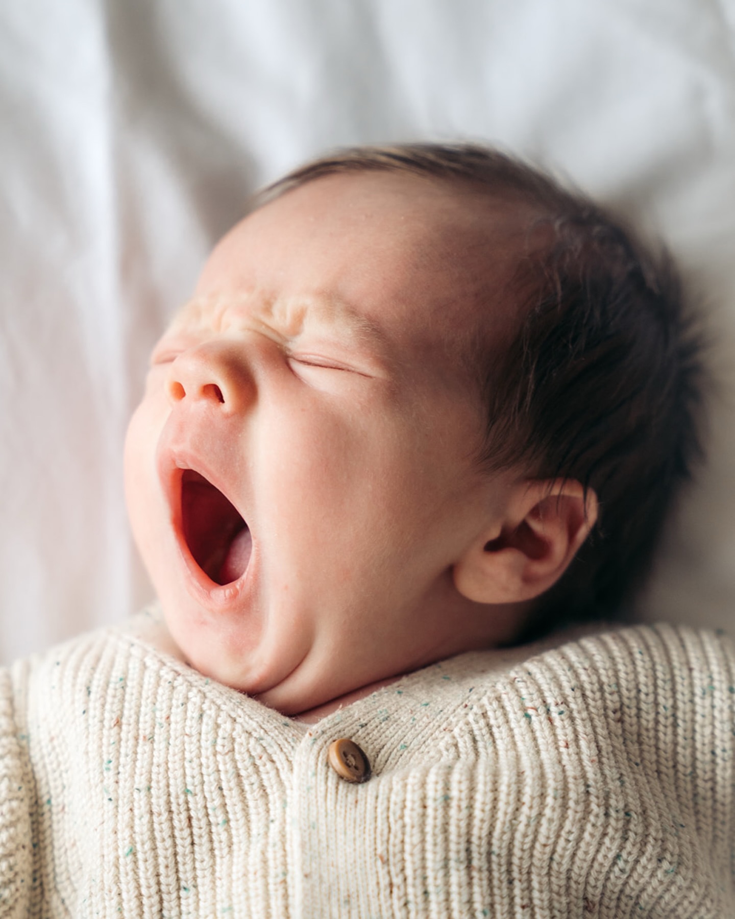 Is het al weekend? 🙈 Bijna!
Kleine J is er in ieder geval al helemaal klaar voor.
Ik wens iedereen een fijn Sinterklaasweekend! 🤩
NEWBORNFOTOGRAAF | NEWBORNSHOOT | NEWBORNFOTO’S | GEZINSFOTO’S
#newbornshoot #newbornfotografie #newbornfotograaf #gezinsshoot #gezinsfotografie #trotsemama #zwanger #babyfoto #eersteweken #tineclasenphotography #babyfotografie #liefdevastleggen #newbornfotograafgelderland #newbornfotograaftiel #newbornfotograafbetuwe