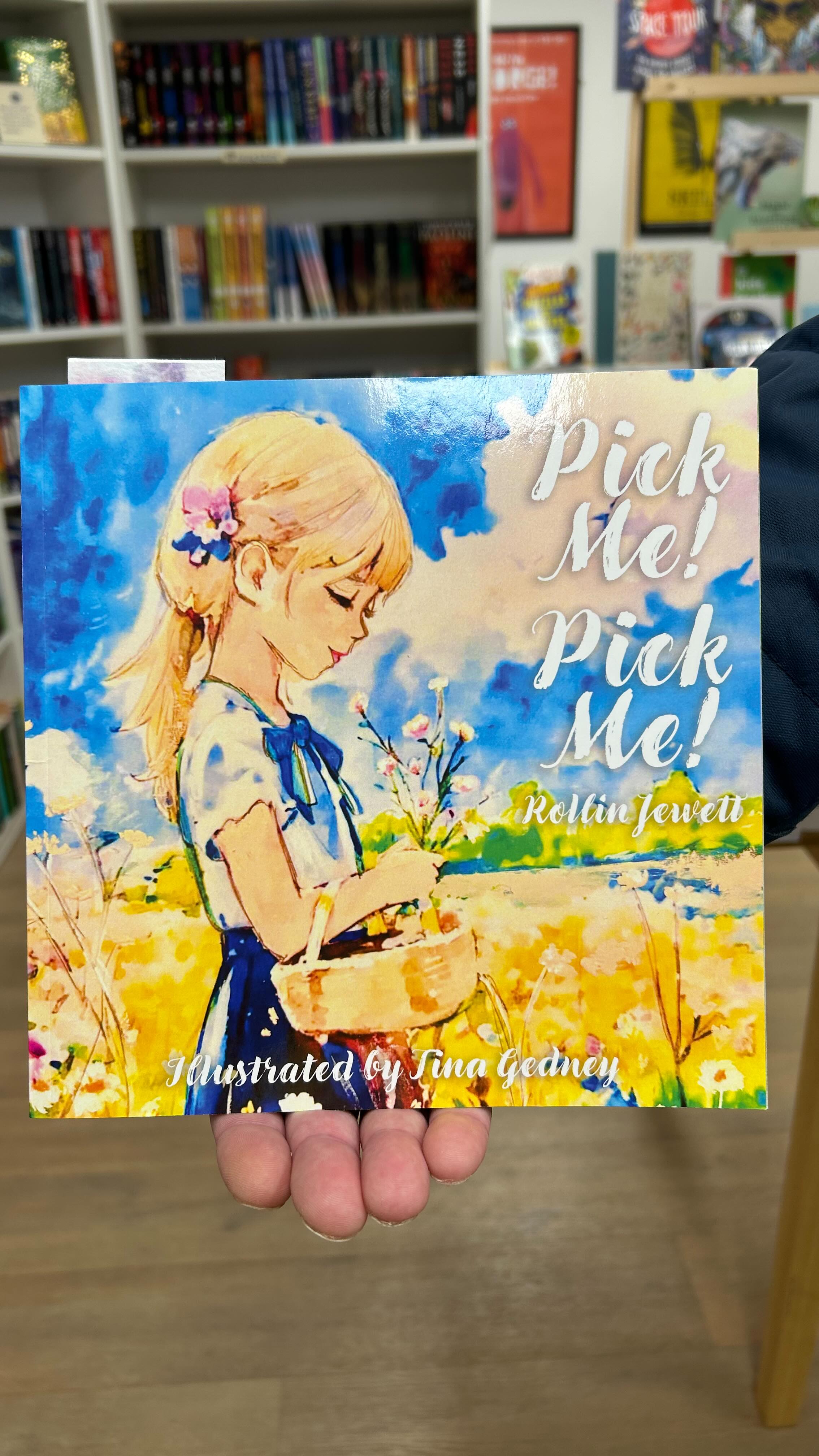 We have lots of wonderful gift ideas in the shop. Plus some gorgeous new prints from Nicola Hart. Come and take a look! 👀 📚🎁#downhammarket #bookshop #norfolk #indiebookshop