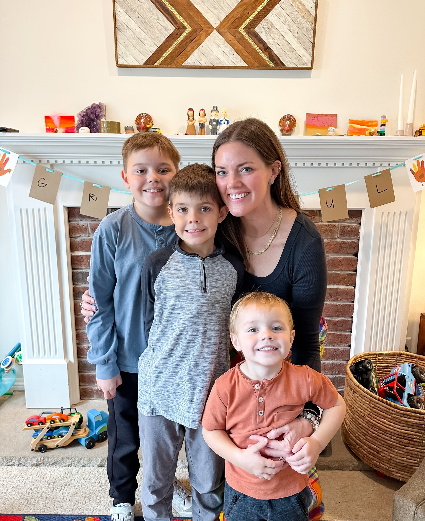 thankful doesn’t begin to scratch the surface🍁
.
humbled. grateful. blessed. appreciative. joyful. awed. inspired.
.
because of you. because of the community. because of the way mamas are lifted when it’s needed most 🙏🏼👼🏼
.
the goodness I get to see from this mission and all that is @alittlesomethingalotoflove is never something I’ll take lightly
.
especially on Thanksgiving 🧡💛🤍🤎
.
wishing the family that surrounds me, the friends who support me and the community that lifts me a beautiful day.
.
🫶🏼🩵✨
.
.
.
.
#alittlesomethingalotoflove #joybombsformoms #miscarriage #miscarriagesupport #miscarriageawareness #thankful #werisebyliftingothers #thanksgiving2025 #pregnancylosscommunity #stillbirthawareness #griefjourney #angelmama