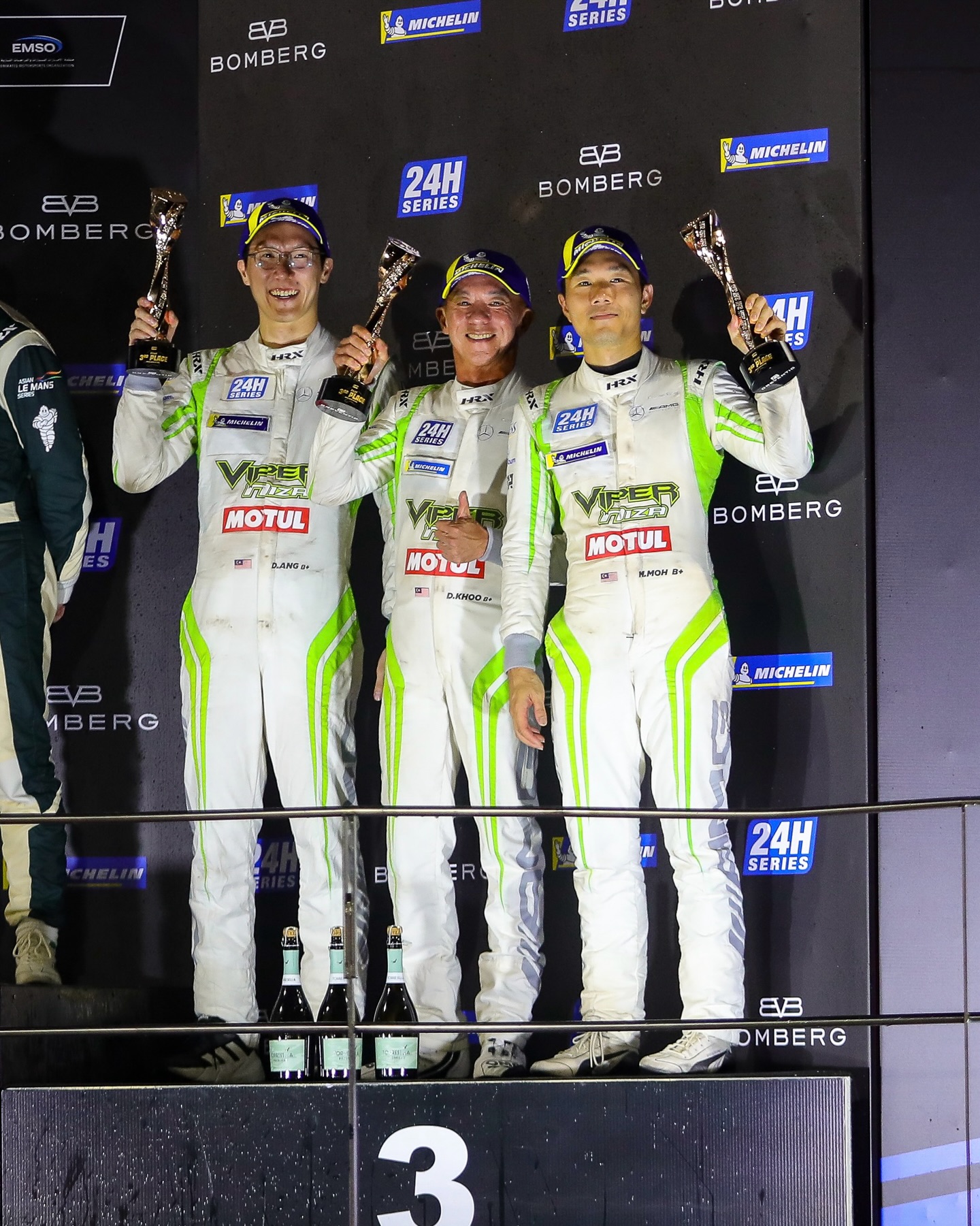 Michelin 12H Sepang: P3 AM, P8 Overall.
A podium to end the season. Thanks again to everyone in Viper Niza, my team mates @viper65khoo and @dominicang3 , our engineer @dta999 , and everyone else who has supported us this year🙏
Looking forward to 2026!😁
#mercedesamg #motul