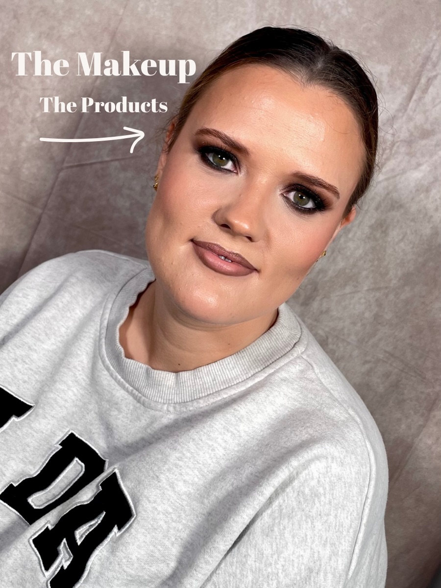 The makeup vs the products… look at that @patricktabeauty eyeshadow duo sparkle on the video!! 😮💨✨
@jayjayalex went for a smokey eye for her Christmas Party! What will you have?