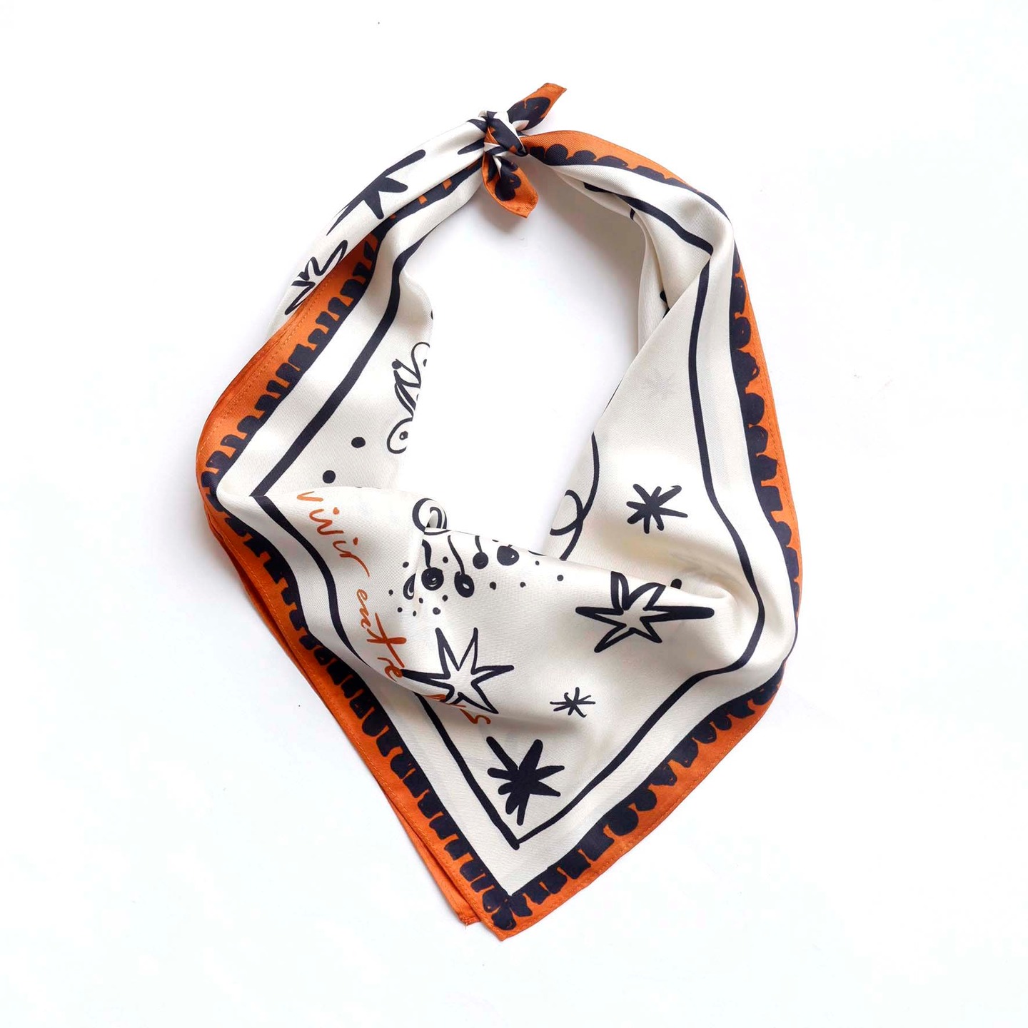 La acogida de vivir entre flores me está emocionando más de lo que imaginaba.
Gracias por creer en este proyecto, por compartirlo y por darle un lugar en vuestra vida.
Detrás de cada pañuelo hay una historia… y ahora también la vuestra.
Las últimas unidades estarán disponibles a través de la Asociación Española Contra el Cáncer:
📍 Mañana en la sede de Logroño
📍 Y seguidamente en la sede de Nájera
Las de nuestra web, ya están AGOTADAS¡¡
Gracias, de verdad.
#VivirEntreFlores #MDAtelierCreative #ProyectoSolidario #AECC #Cáncer #Ilustración #PañuelosSolidarios #ArteQueAcompaña #LaRioja #Logroño #Nájera #Donación #DiseñoEspañol #ApoyoMutuo #JuntosSumamos #RegalosConCorazón #ArteConPropósito