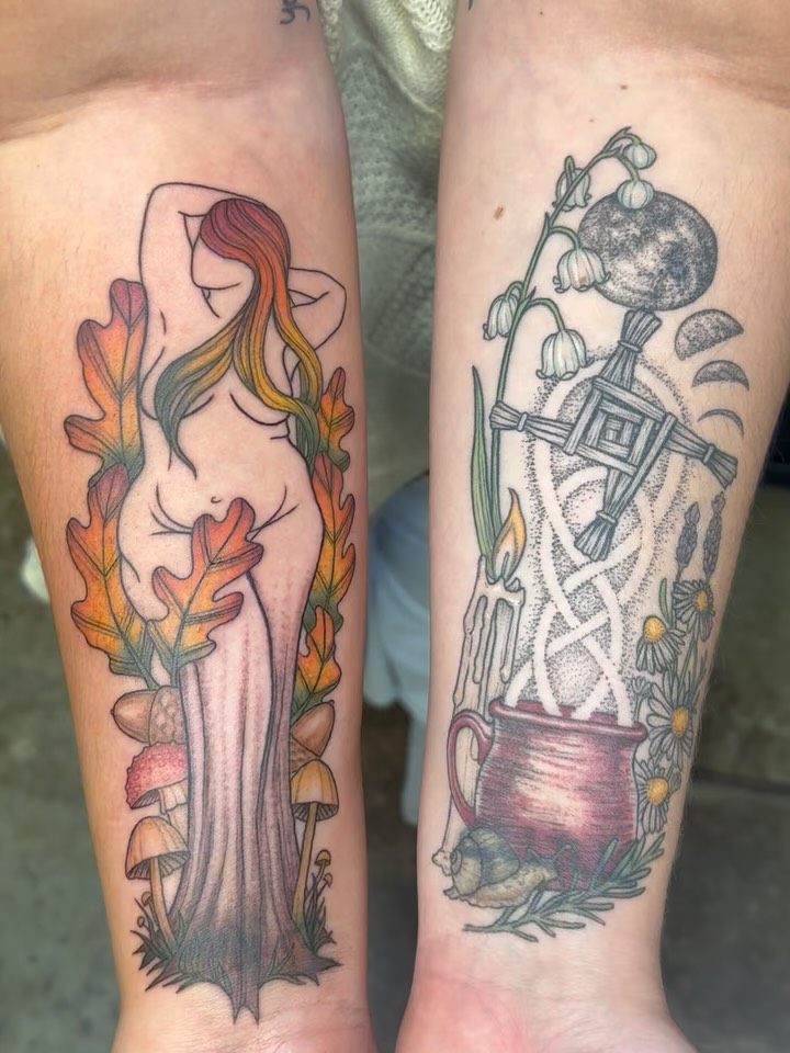 Created these two companion goddess-inspired pieces, as cover ups for some wrist tattoos. This was such a fun project, and I’m so grateful to the loveliest client who worked with me on this. We made this a beautiful ritual to let go of the past tattoos and create something new and healing for her.
-
The piece on the right is inspired by imagery around the Irish goddess of light or saint Brigid. The left side is inspired by the season of the autumn and a more broad interpretation and celebration of an earth goddess.
-
Thank you endlessly for your support of my work!
-
#triplegoddesstattoos #goddesstattoo #brigidtattoo
