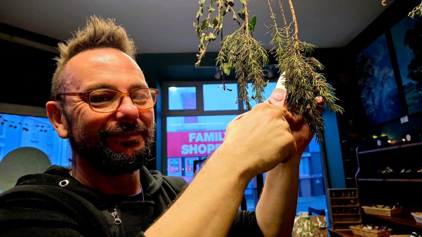 Good morning Wytches, we are open!
And on 7th day of Yule we gifted to you, 15% off in store!
See you all soon!!
Blessings of the Land Sea and the Sky ❤️❤️❤️❤️