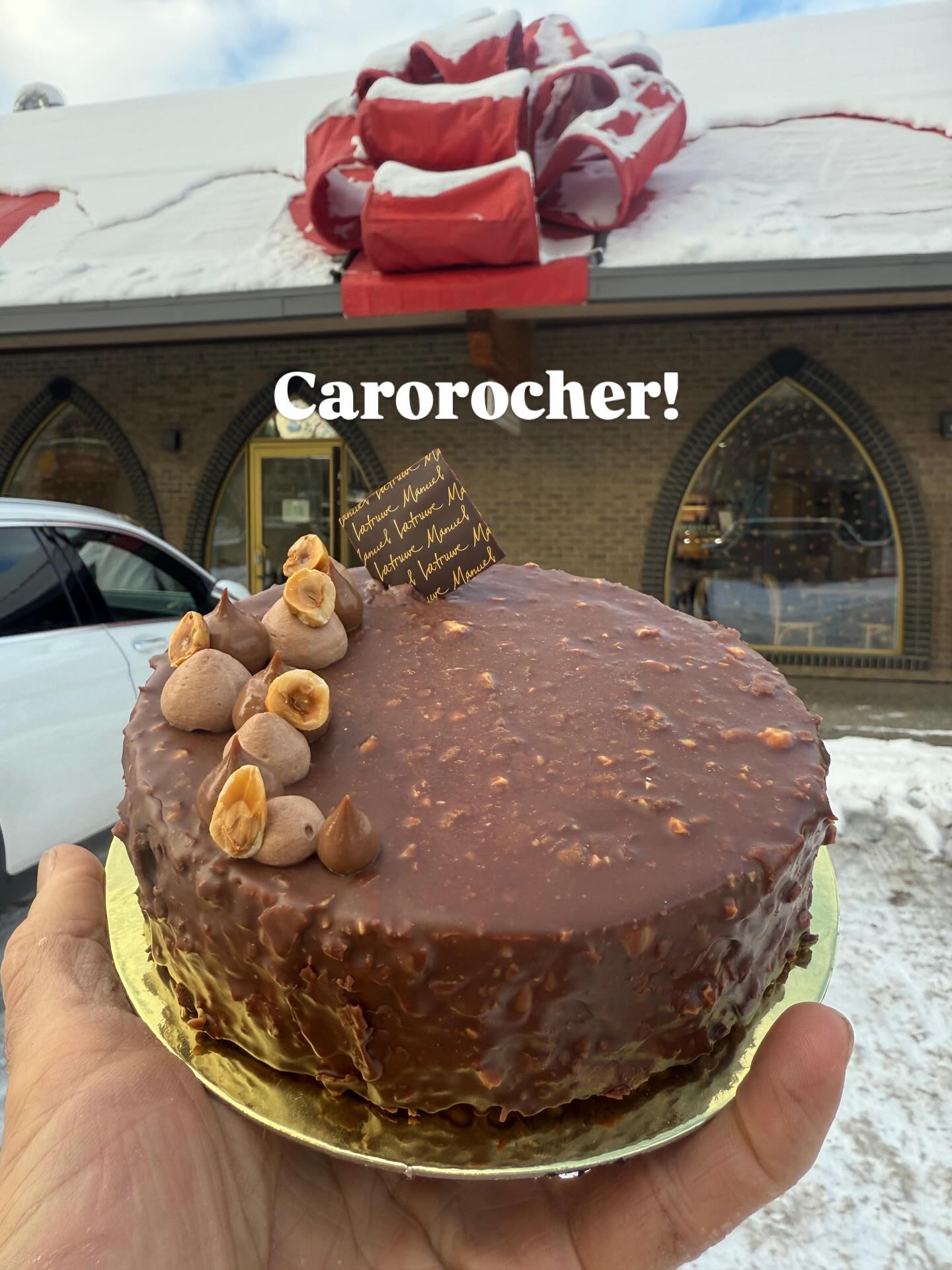 Available all December! It might be your new favourite.
Made of milk chocolate crémeux and mousse, hazelnut sponge and rocher glaze.
See you soon!
#Manuellatruwe #patisserie # yycpastry #yycpastryschop #boulangerie #yycbakery #yycbakershop #yycbakerycafe #yyceats #yycfood #yycfoodie #yycfoodies #yycfoodtours #yyctourism #yycvictoriapark #yyccoffee #yyccoffeeshop #culinairemagazine #yycculinaire #yycliving #yyclifestyle #xmas